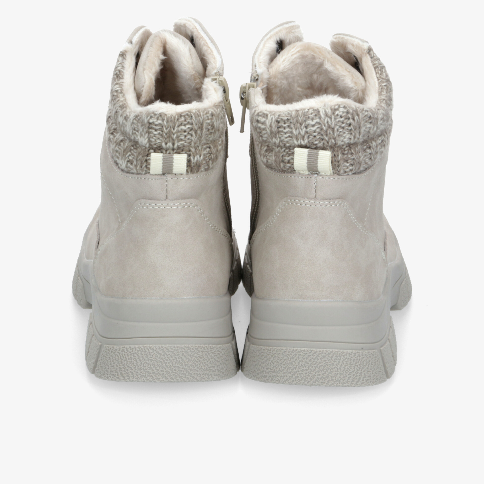 Robuste Stiefel mit warmem, kuscheligem Innenfutter und rutschfester Profilsohle, Rückansicht