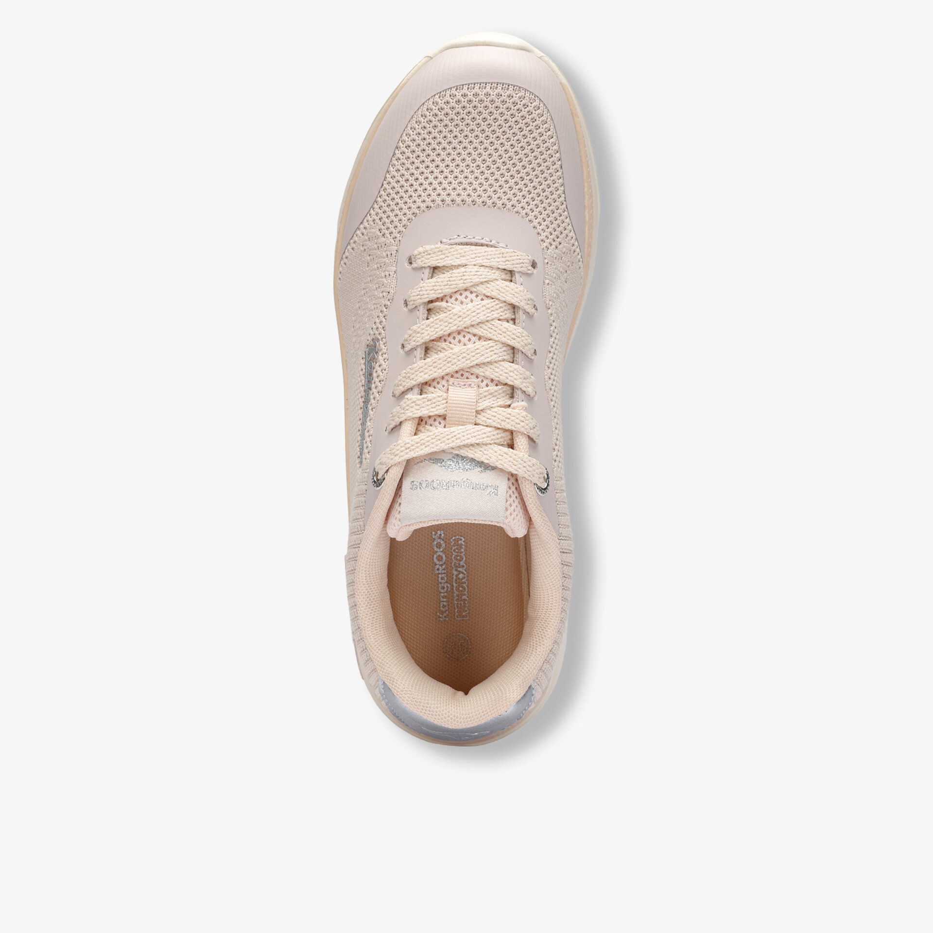 leichter, atmungsaktiver Sneaker mit komfortabler Passform und modernem Design in heller Farbe