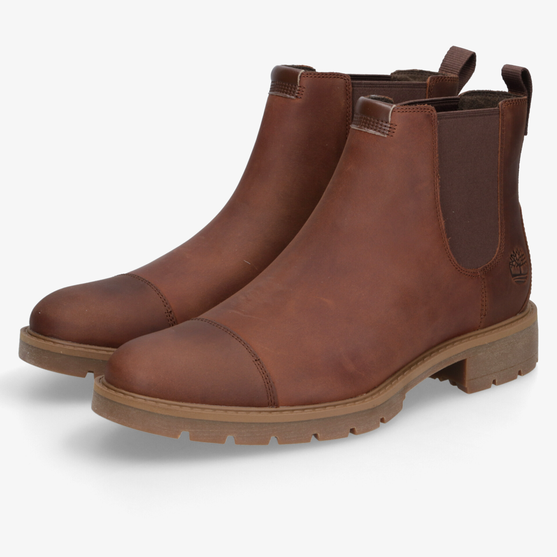 Braunes Chelsea Boots Paar mit elastischen Seiteneinsätzen, robuster Sohle und komfortablem Design
