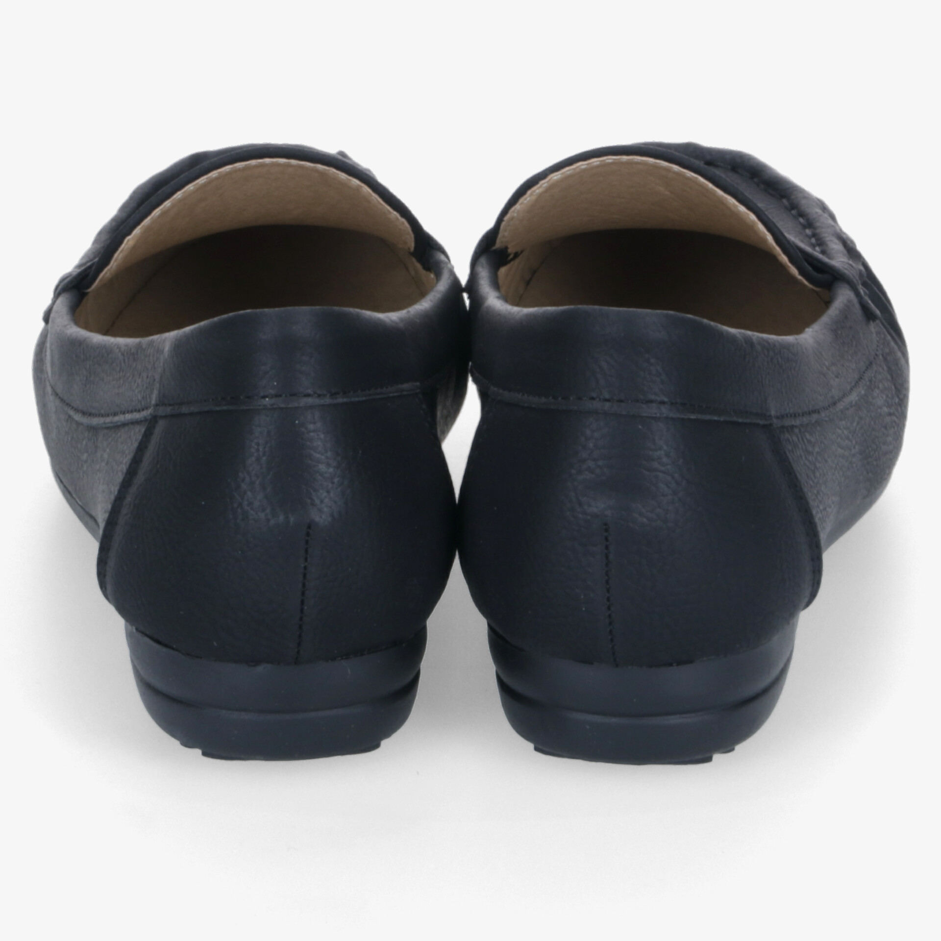 Rückansicht von klassischen blaue Schuhen mit robuster Sohle und bequemer Passform in elegantem Design