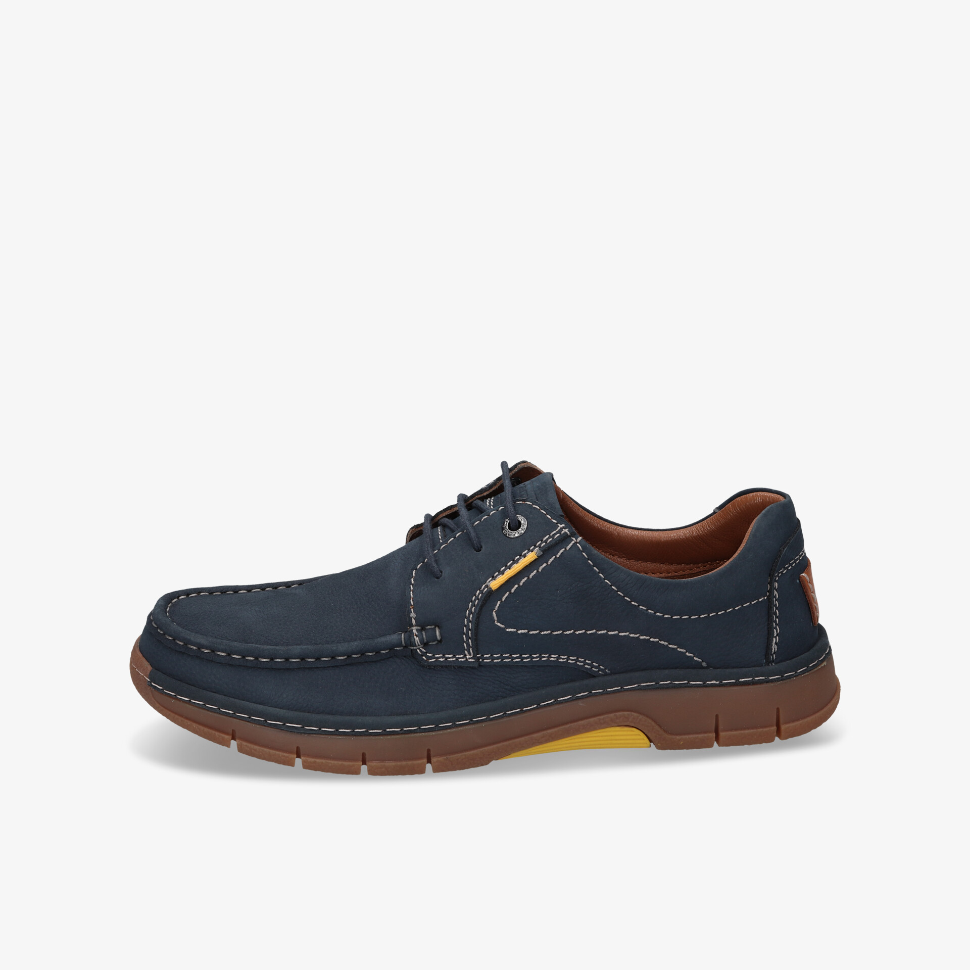 Seitlich abgebildeter bequemer Schnürschuh mit robuster brauner Sohle und gepolstertem Kragen, ideal für Freizeit