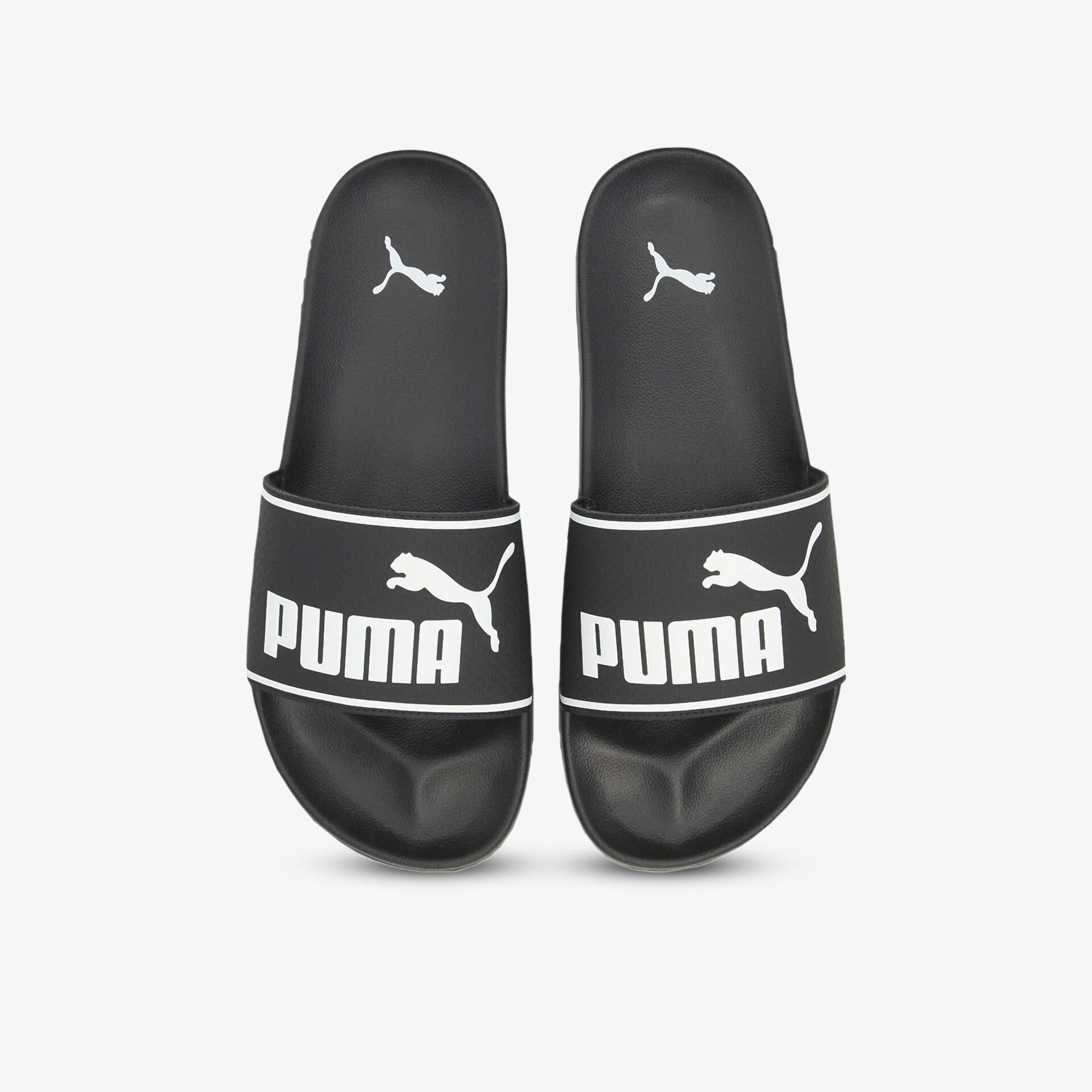 Schwarze Puma Badeschuhe mit weißem Logo, bequem, leicht und rutschfest, sportlich und robust, Paaransicht