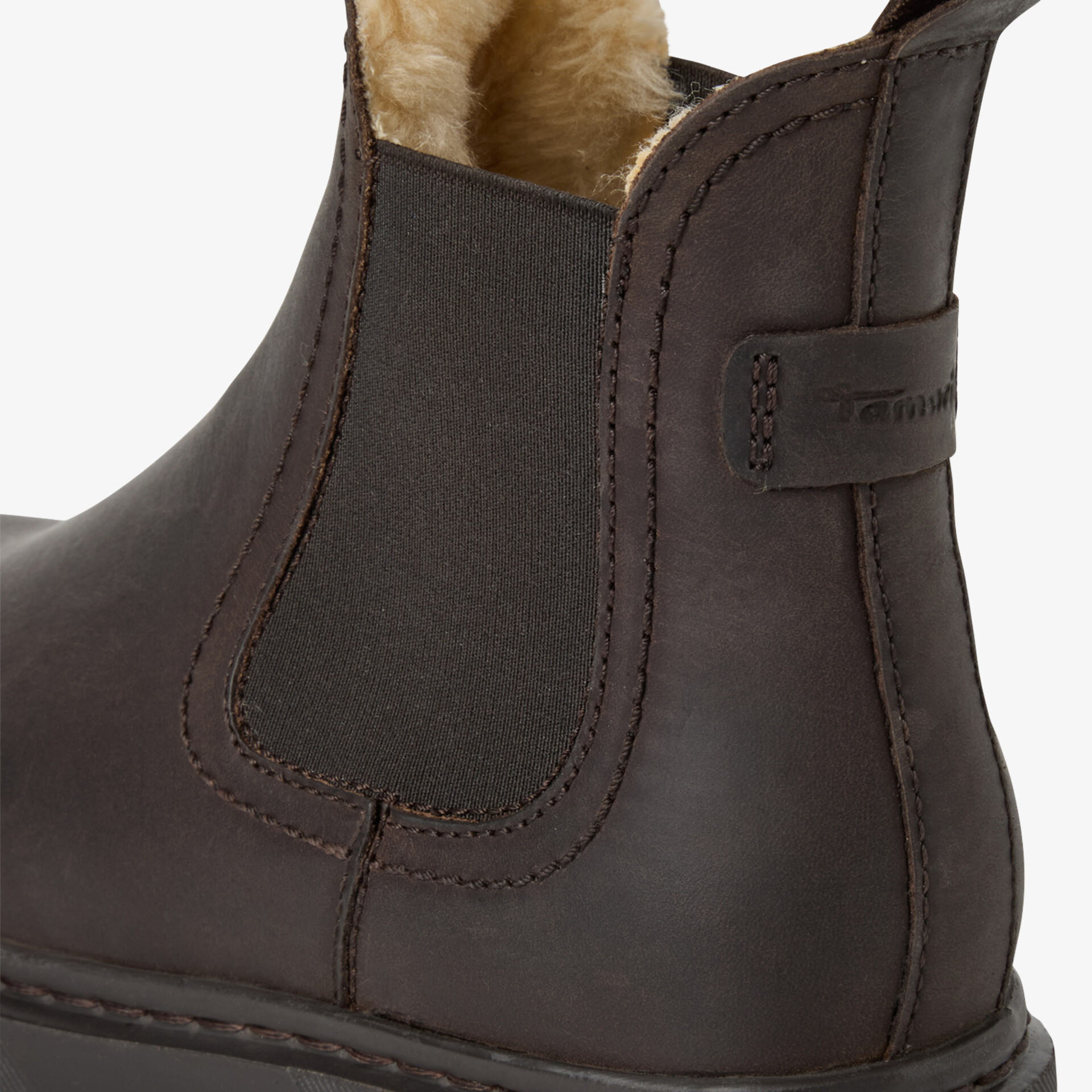 Brauner Chelsea Boot aus hochwertigem Leder mit elastischem Einsatz und weichem Innenfutter, bequem und robust