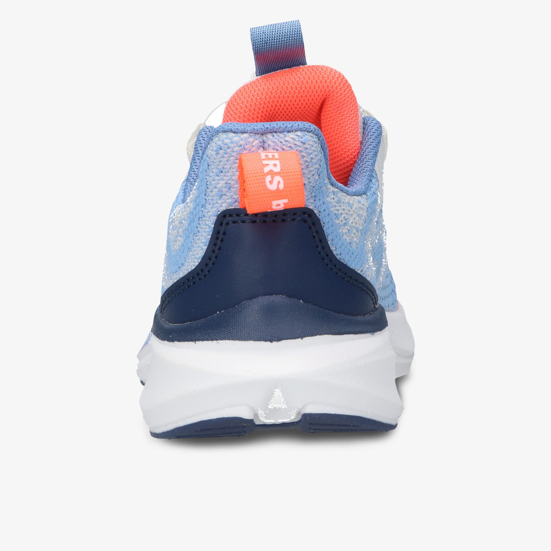 Rückansicht eines leichten Sportschuhs mit gepolstertem Einstieg und rutschfester Sohle in Blau