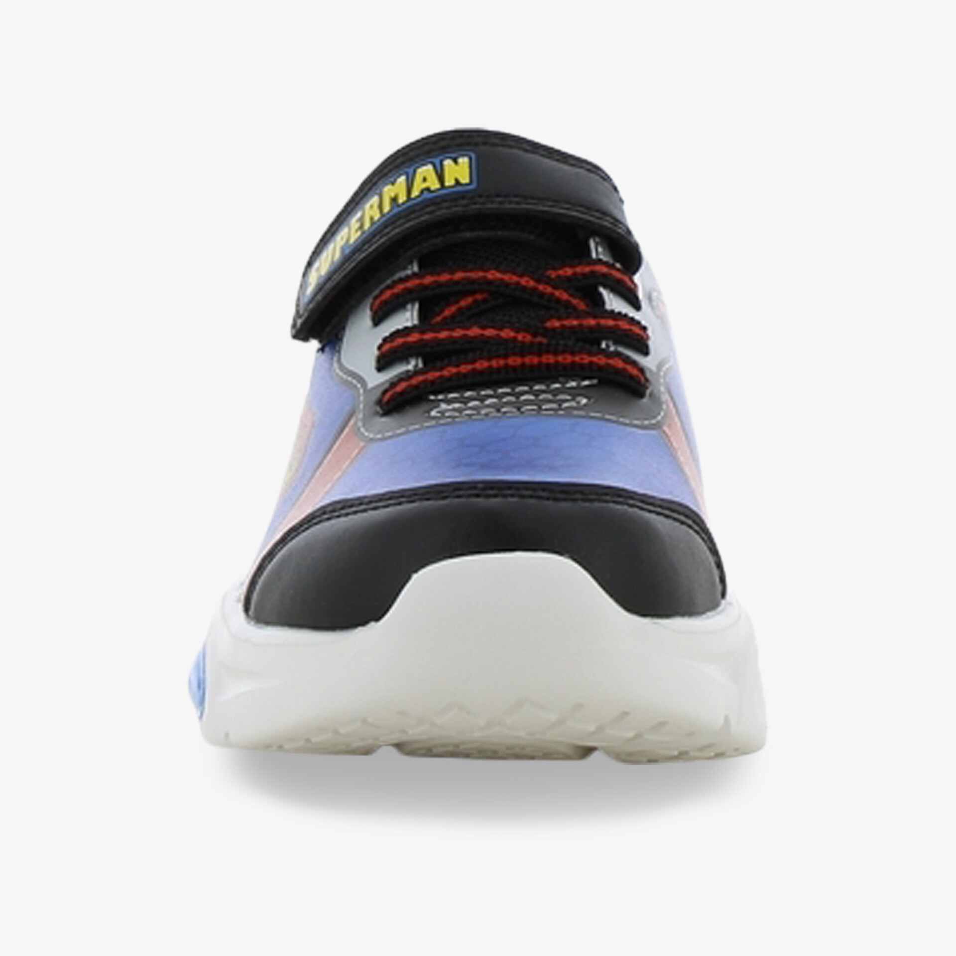 Moderner, sportlicher Schuh in Frontansicht mit strapazierfähigem Material und rutschfester Sohle