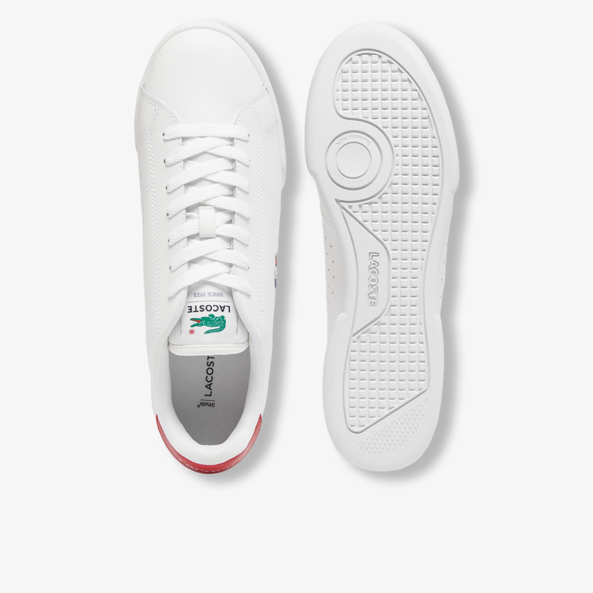 weißer Sneaker mit langlebiger rutschfester Sohle und bequemer Passform, klare Draufsicht
