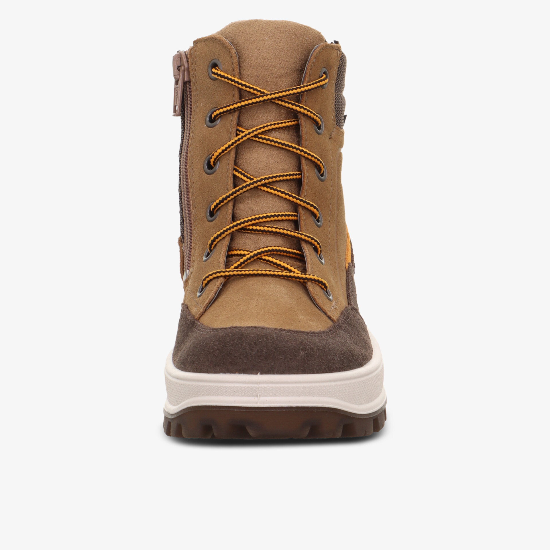 Robuster brauner Schuh mit hoher Schnürung und griffiger Sohle in klarer Frontansicht