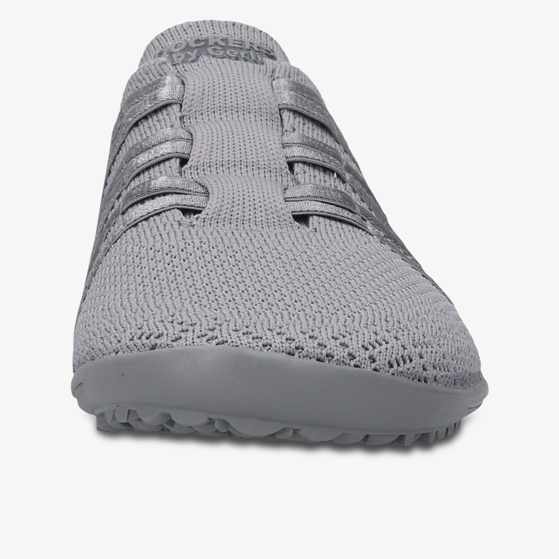 leichter grauer Schuh mit atmungsaktivem Strickmaterial und flexibler Sohle in Frontansicht