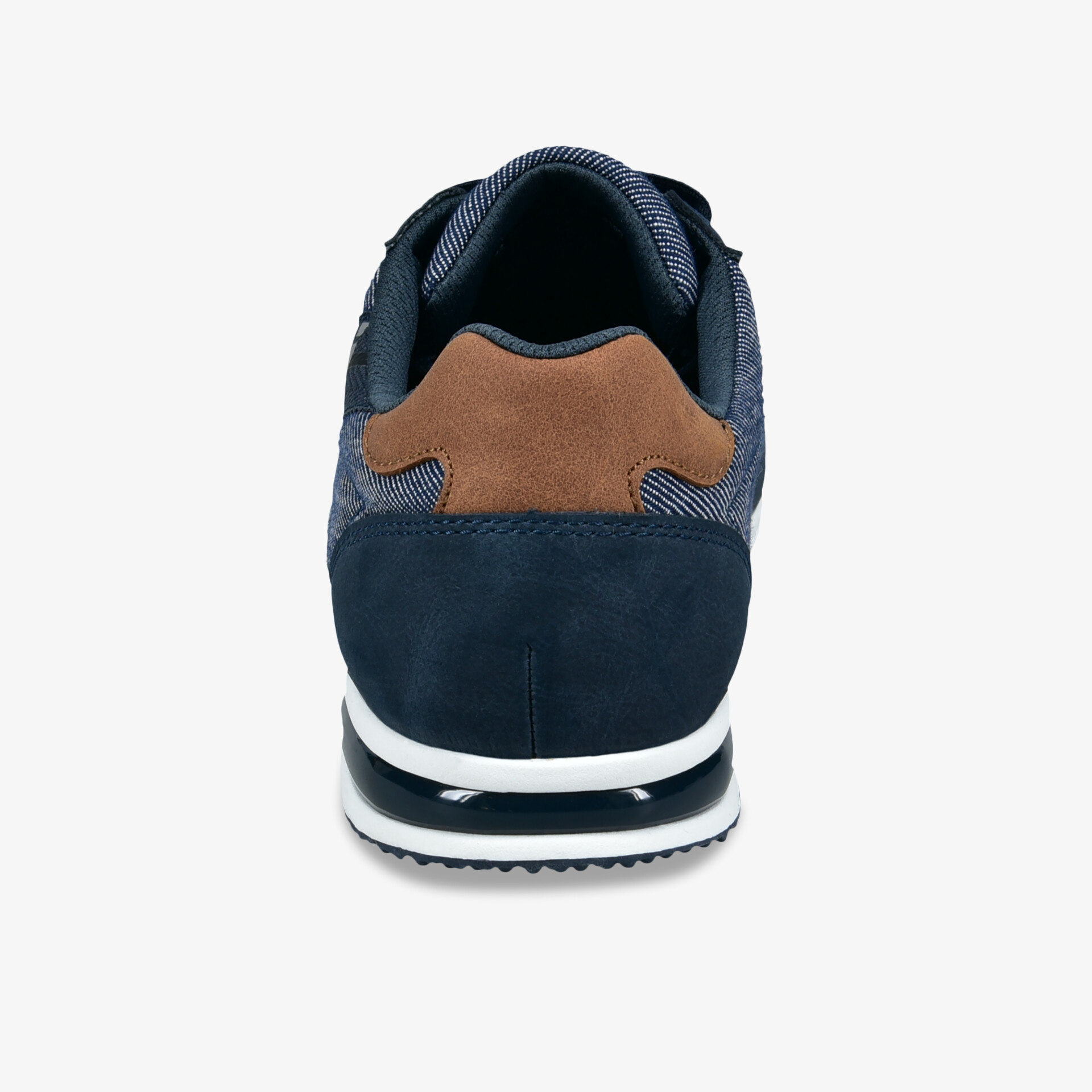 Blaue Sportschuh-Rückansicht mit gepolstertem Fersenbereich und rutschfester Laufsohle