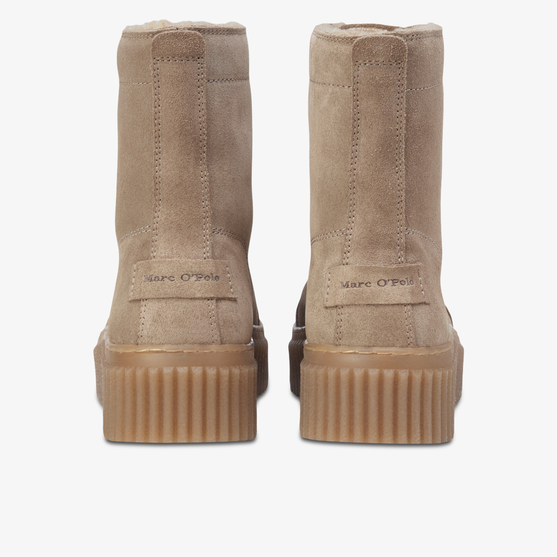 Robuster Wildlederstiefel mit hohem Schaft und profilierter Gummisohle in gedeckter Farbe