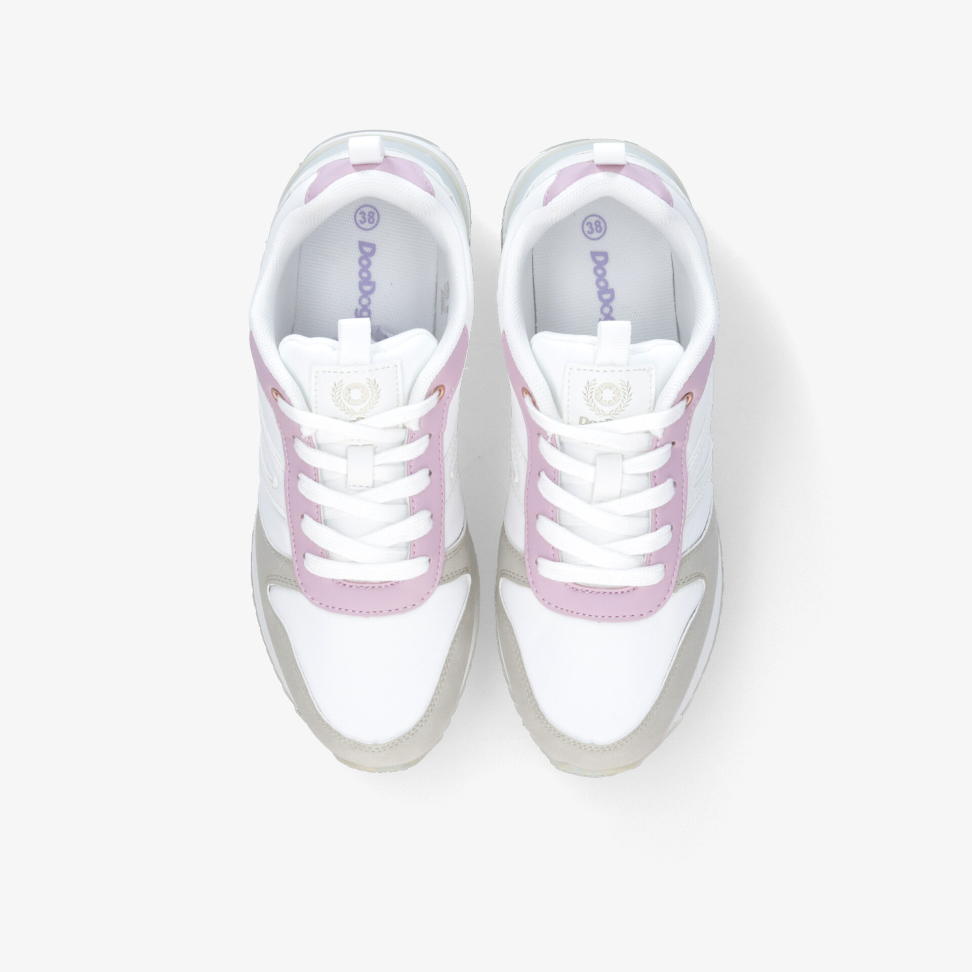 Leichte Sportschuhe in Weiß mit rosa und grauen Akzenten, atmungsaktiv und komfortabel, flexible rutschfeste Sohle