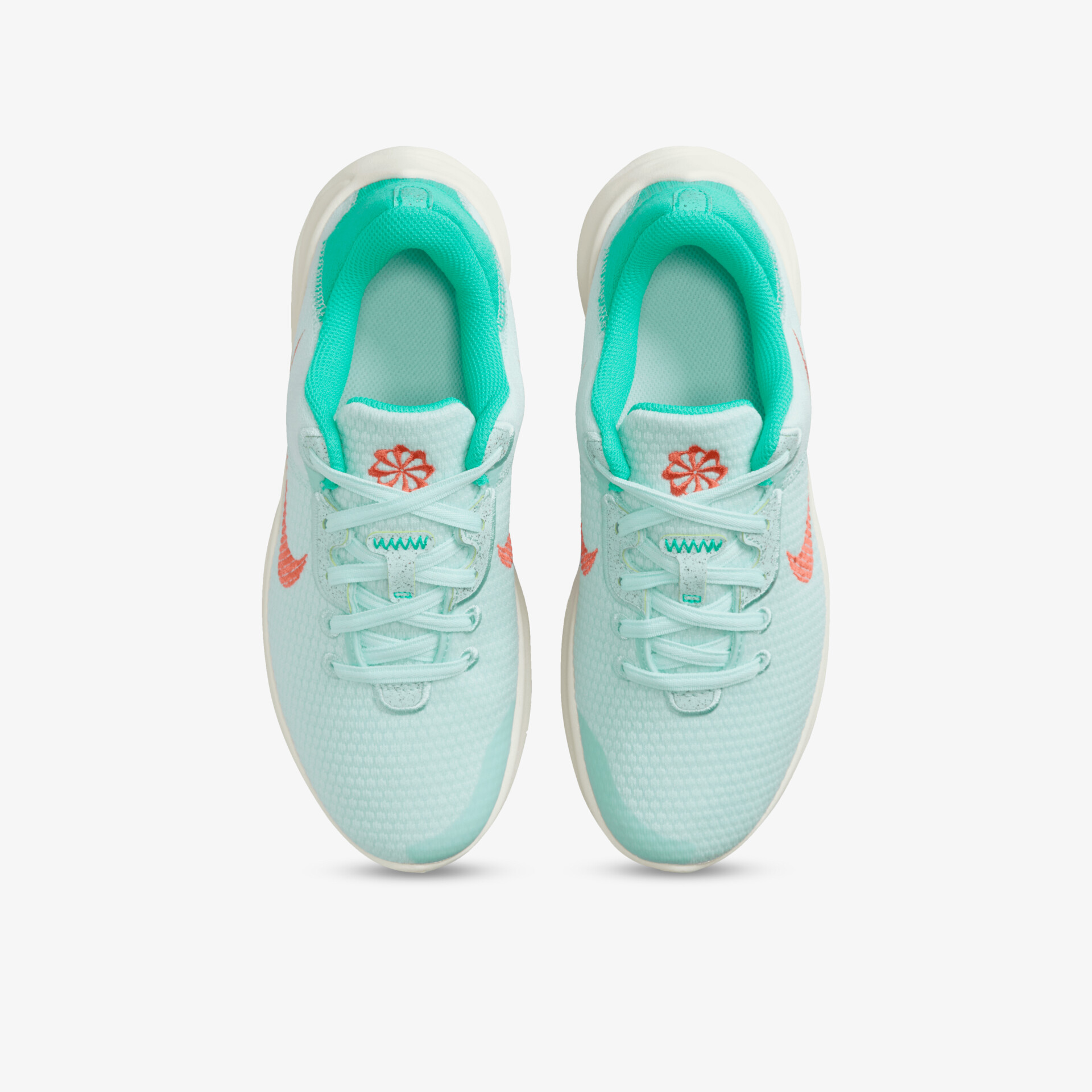 Moderne, atmungsaktive Sneaker in auffälliger Farbkombination, perfekt für sportliche Aktivitäten und Freizeit.