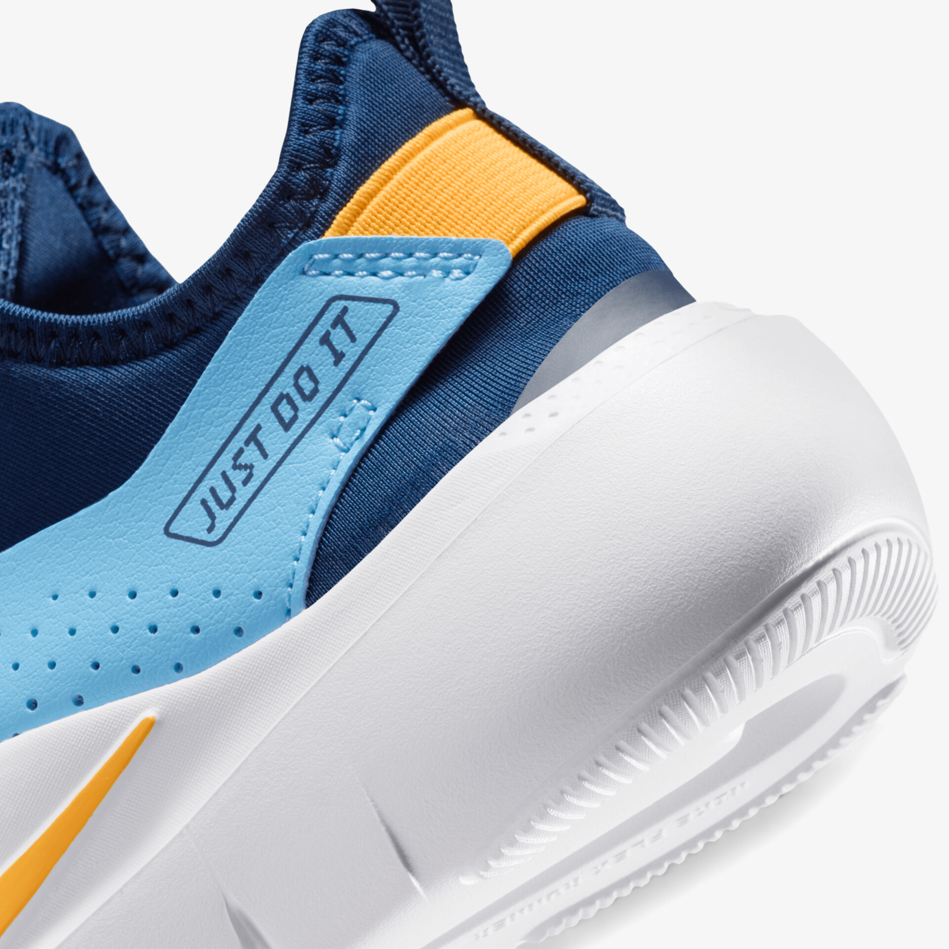 Moderner Schuh mit sportlichem Design, ideal für Komfort und Stil.