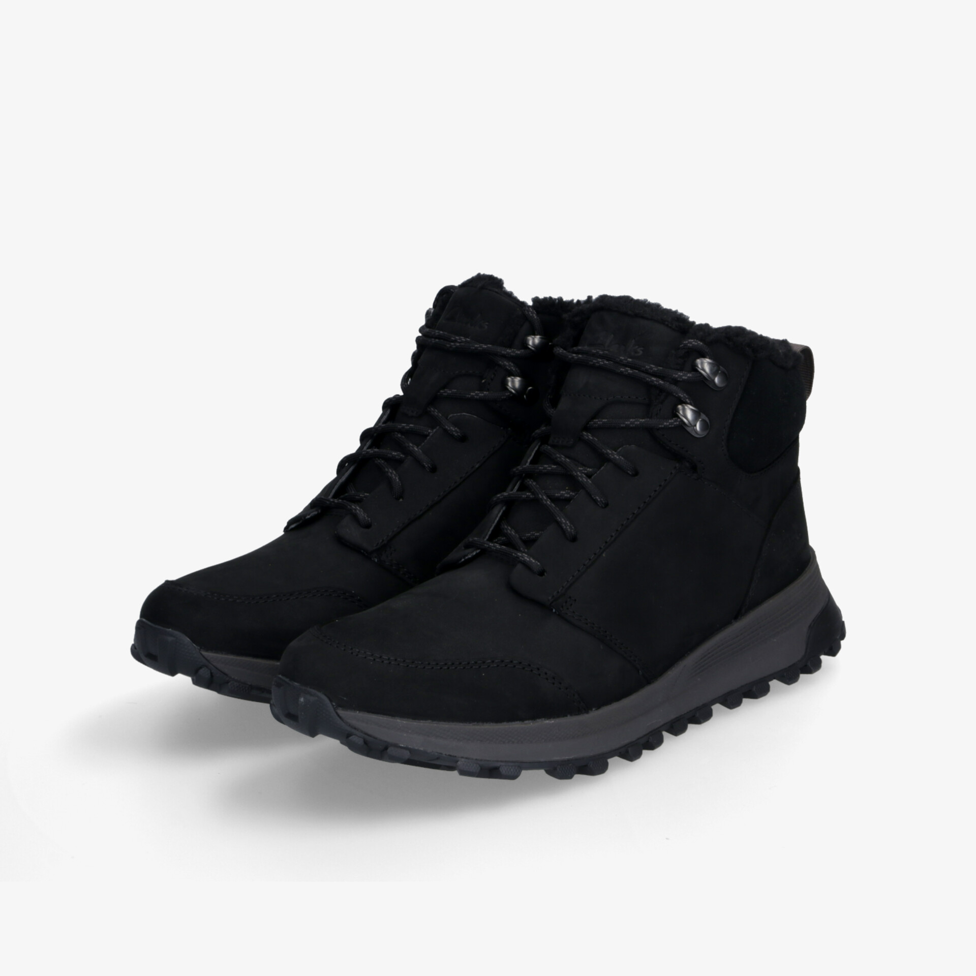 Schwarze Winterboots im Paar, warm gefüttert, mit robuster, rutschfester Sohle und bequemer Passform