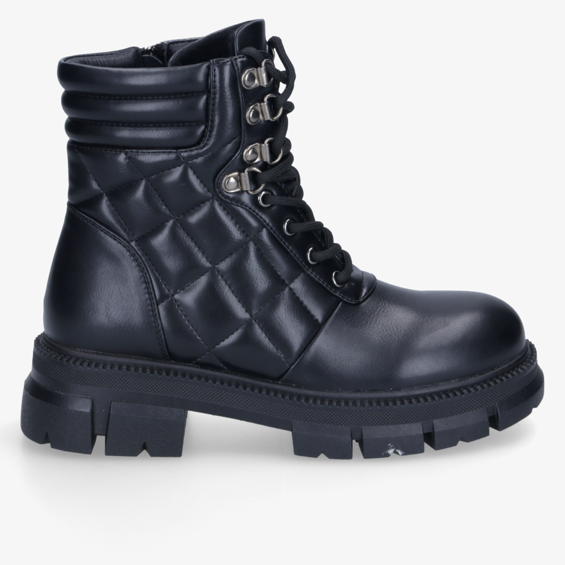 Schwarze Stiefelette in Lederoptik mit gestepptem Muster und stabiler Sohle für stilvollen Komfort.