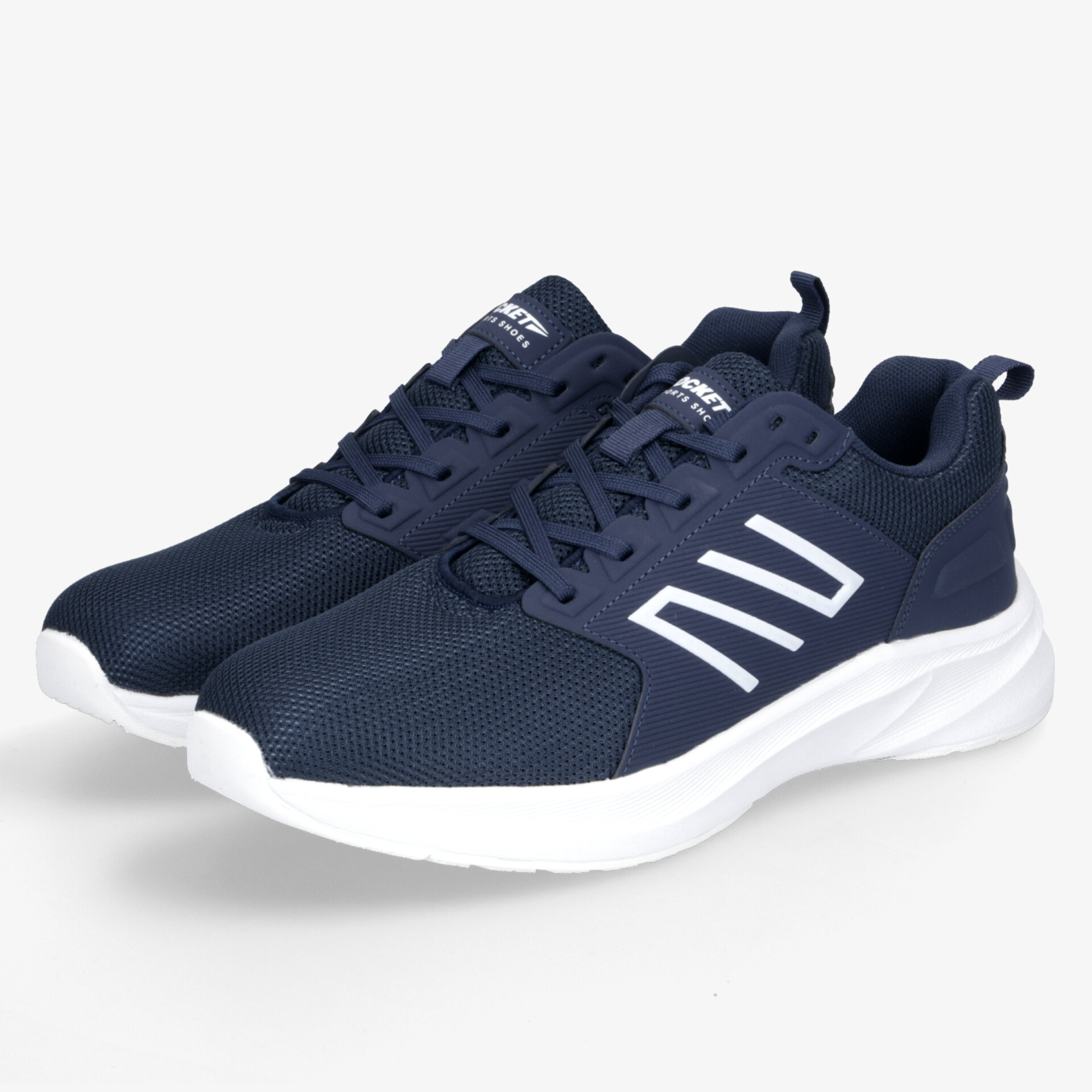 Bequemes Paar Sportschuhe in dunklem Blau mit weißer Sohle, atmungsaktiv und leicht für vielseitigen Gebrauch