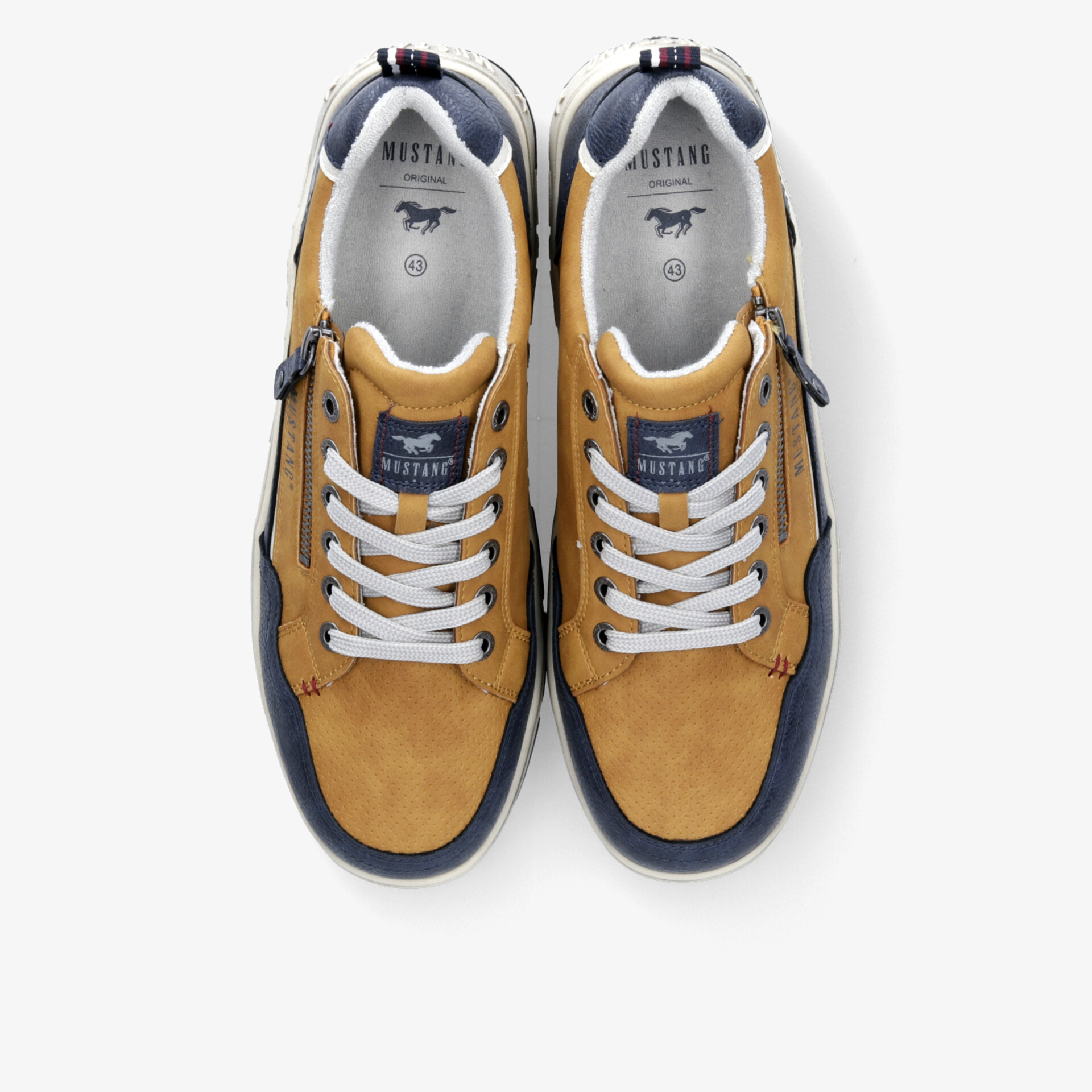 Bequeme und modische Schnürschuhe in braun mit stabiler Verarbeitung und hochwertigem Material, Draufsicht paarweise