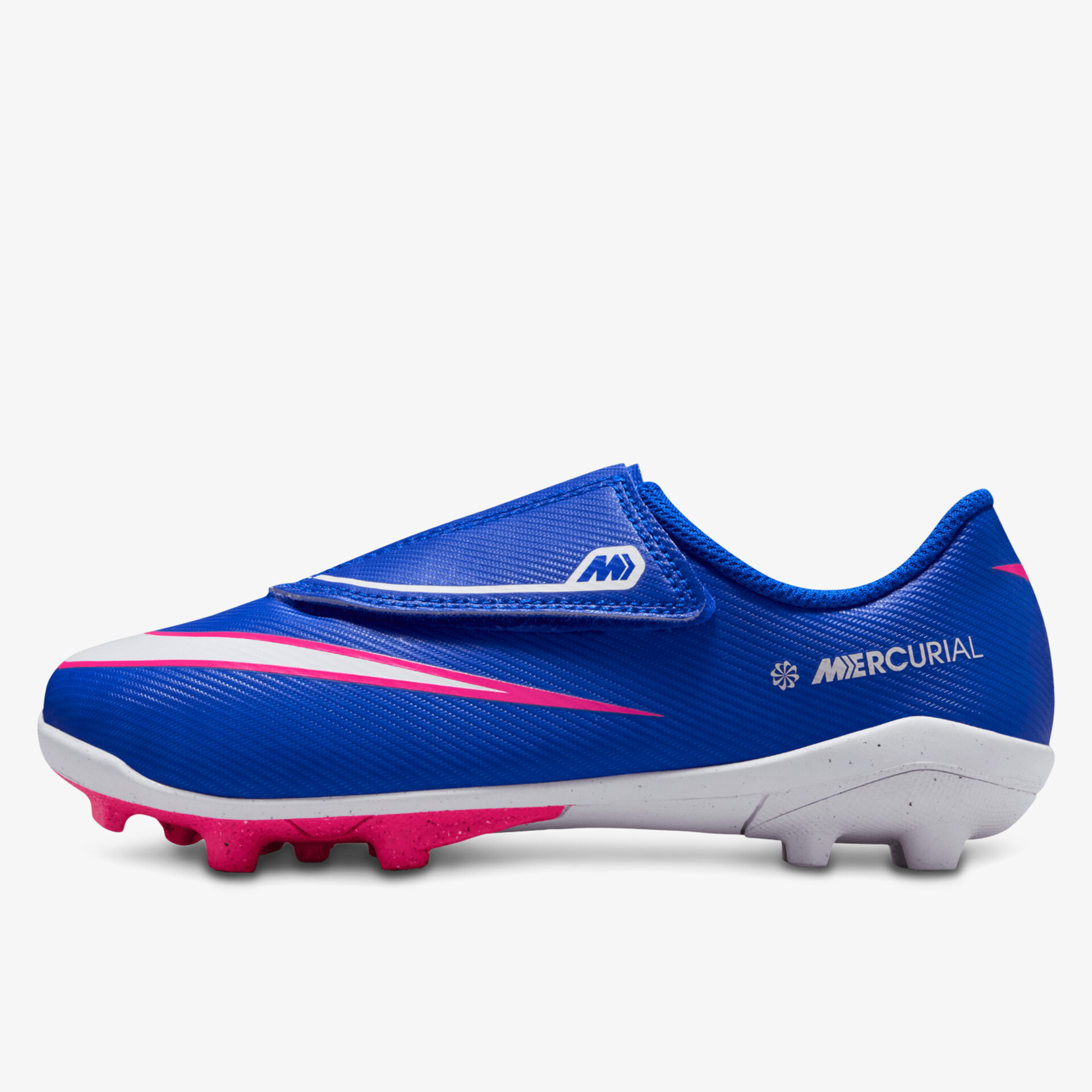 Stilvolle blaue Fußballschuhe mit pinken Akzenten für optimale Leistung auf dem Spielfeld