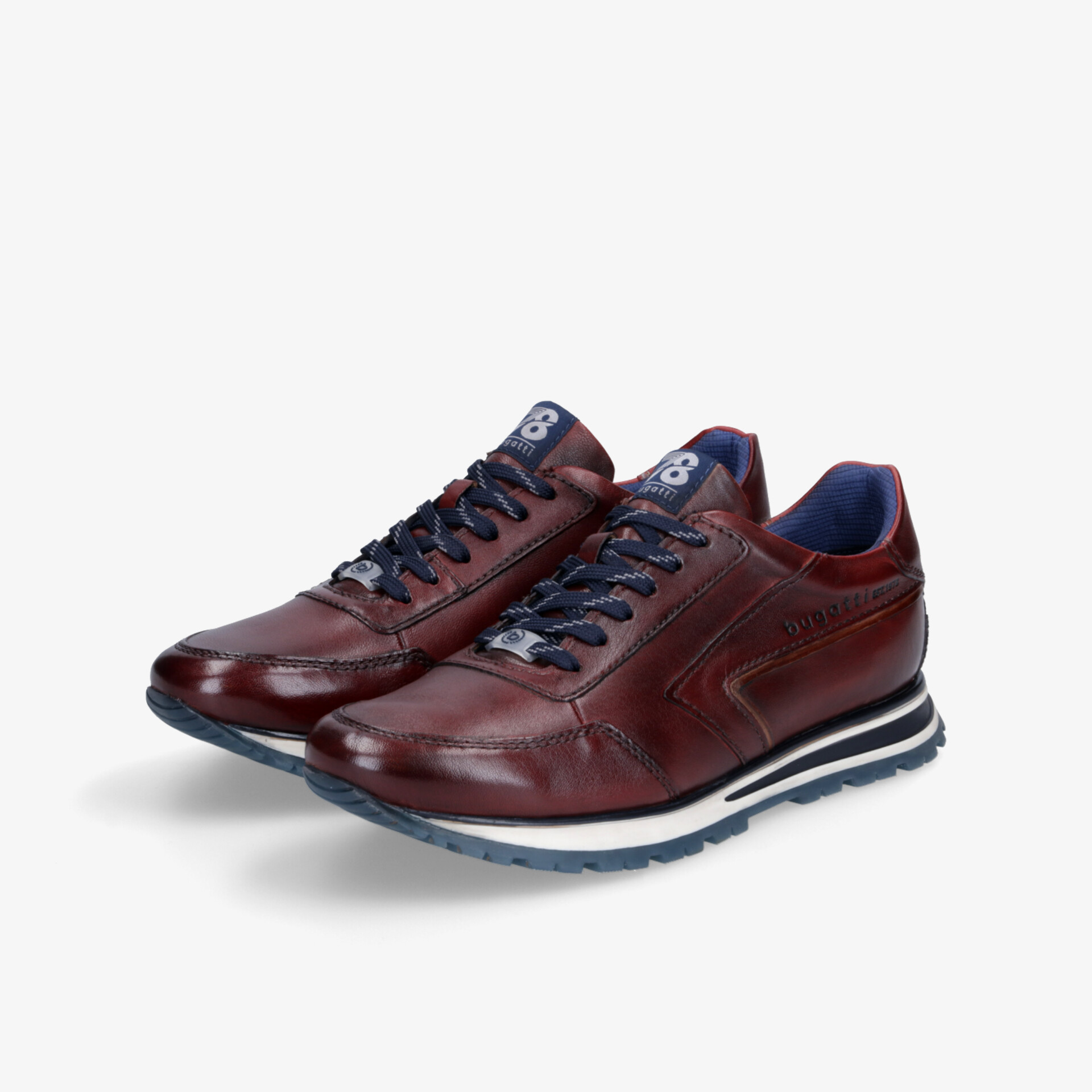 Elegante Sneaker aus hochwertigem Leder mit rutschfester Sohle und modernem Design für vielseitigen Stil.