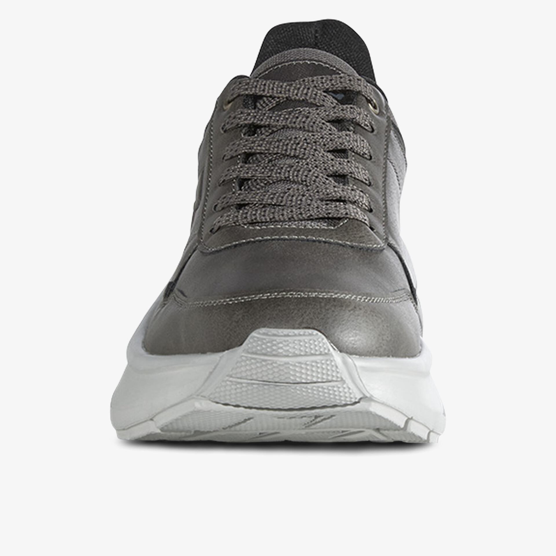 robuster Schuh mit gedämpfter Sohle und komfortablem Design in Frontansicht