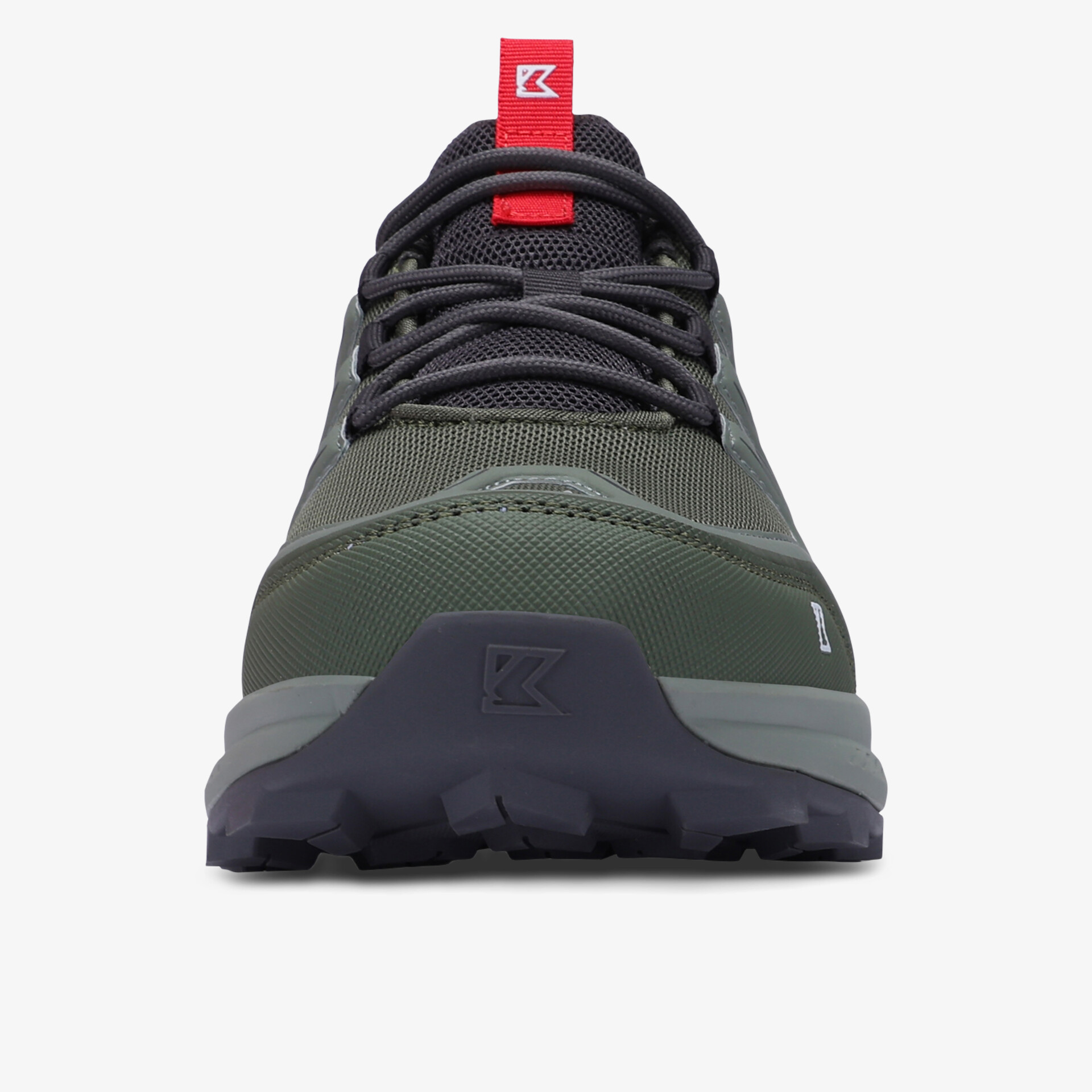 Robuster sportlicher Schuh mit rutschfester Sohle und atmungsaktivem Material, bequeme Passform