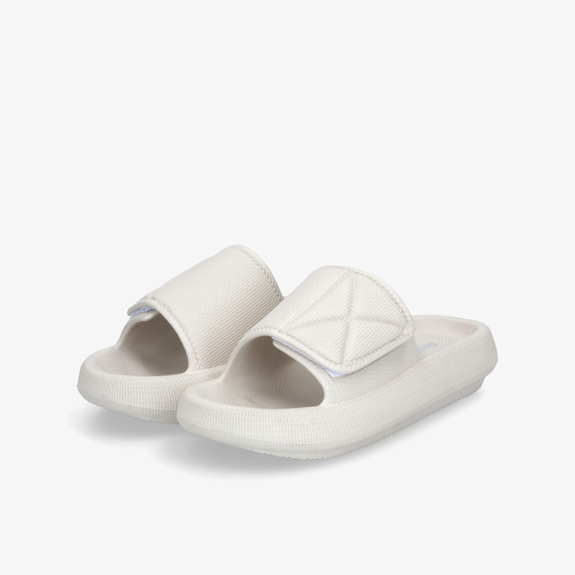 Weiße Pantoletten mit verstellbarem Riemen und weicher, rutschfester Sohle für hohen Tragekomfort