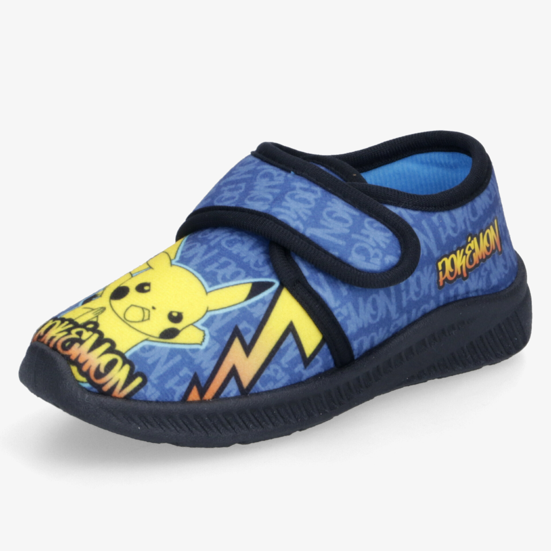 Bequemer blauer Hausschuh mit gelbem Pokemon-Aufdruck und praktischem Klettverschluss für einfachen Halt