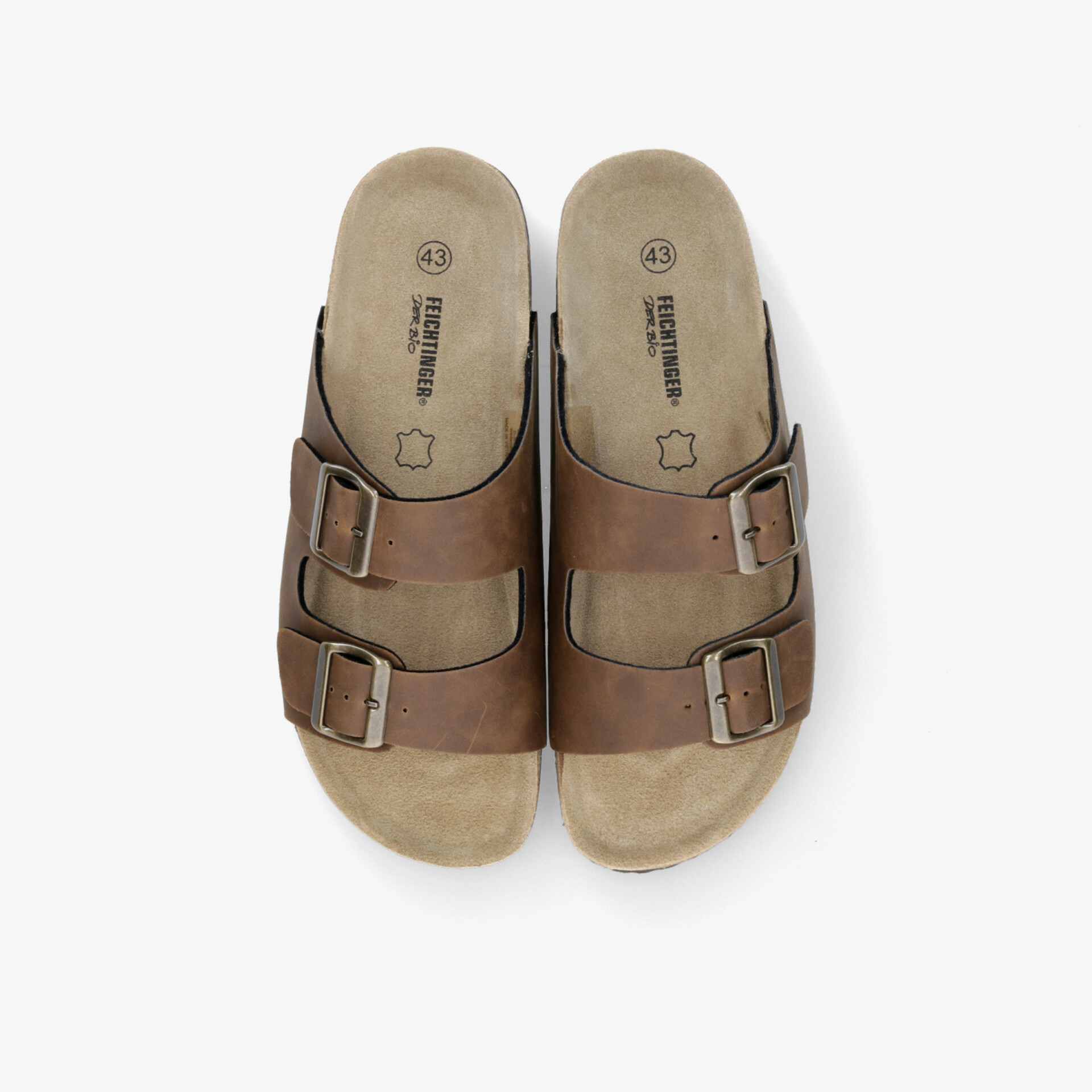 Bequemes Paar brauner Sandalen mit verstellbaren Schnallen und gepolsterter Innensohle für optimalen Tragekomfort