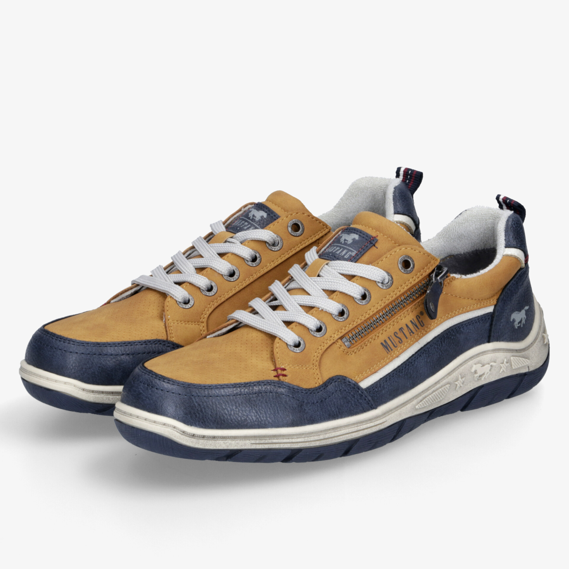 Sportliche Freizeitschuhe in Blau und Braun mit robuster, leichter Sohle und bequemer Schnürung