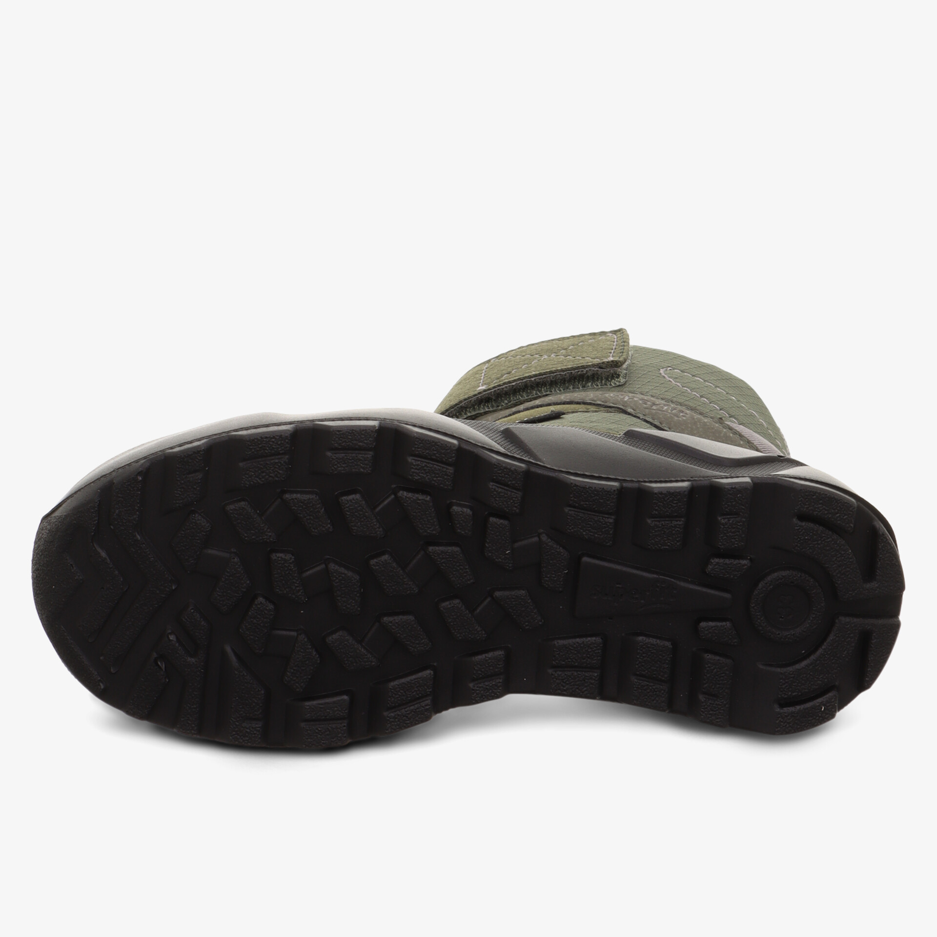 Robuste rutschfeste Profilsohle mit tiefem Profil für stabilen Halt und lange Lebensdauer