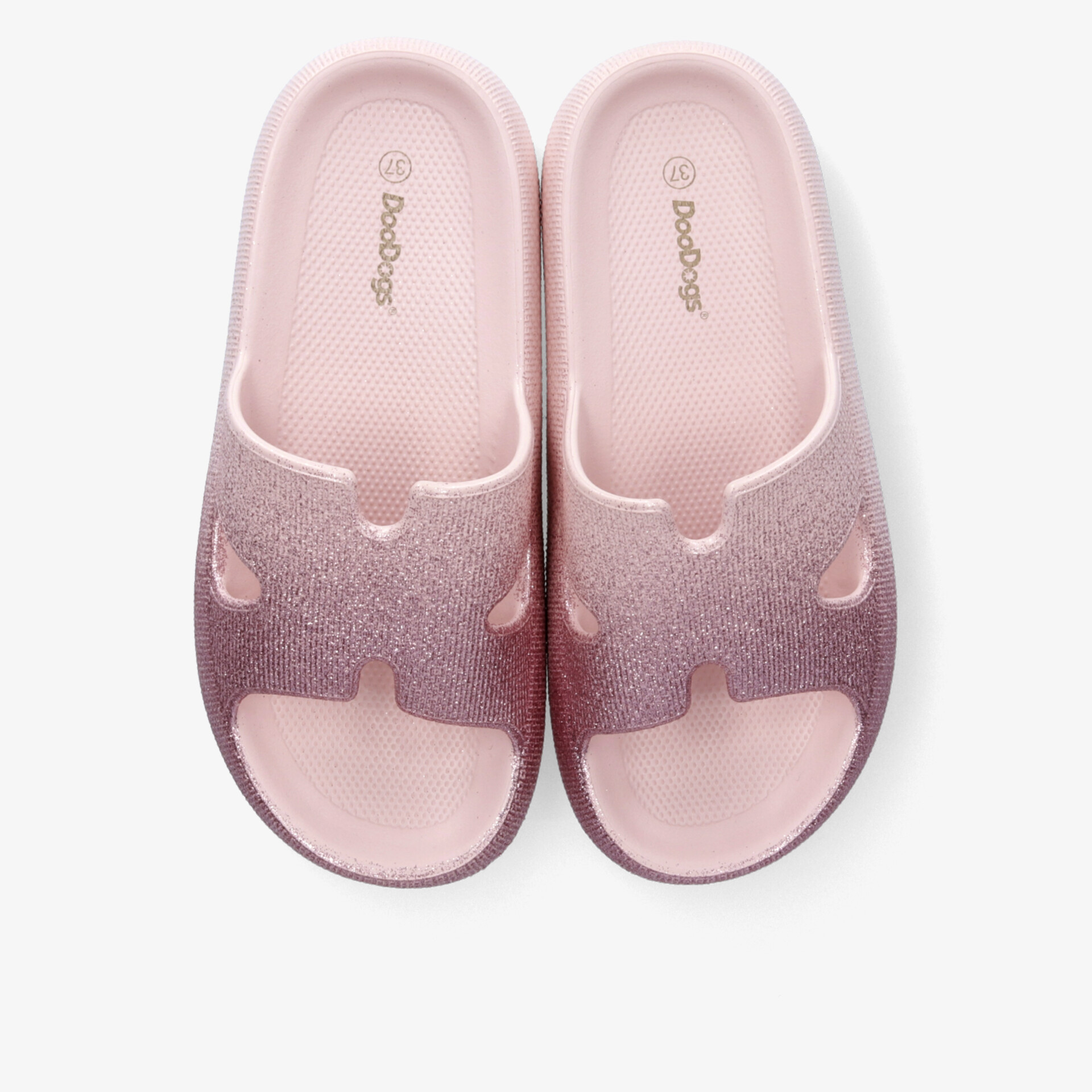 Leichtes rosa Badeschuhpaar mit rutschfester Sohle und atmungsaktivem Design, ideal für Wasseraktivitäten