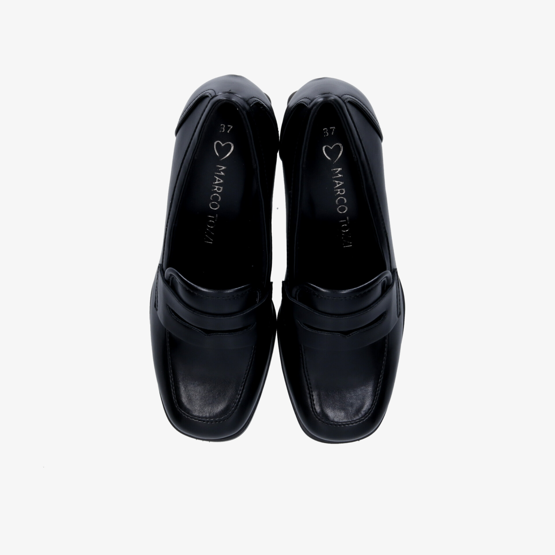 Elegantes Paar schwarzer Loafer aus hochwertigem Leder in klassischem Design mit glatter Oberfläche und rutschfestem Absatz