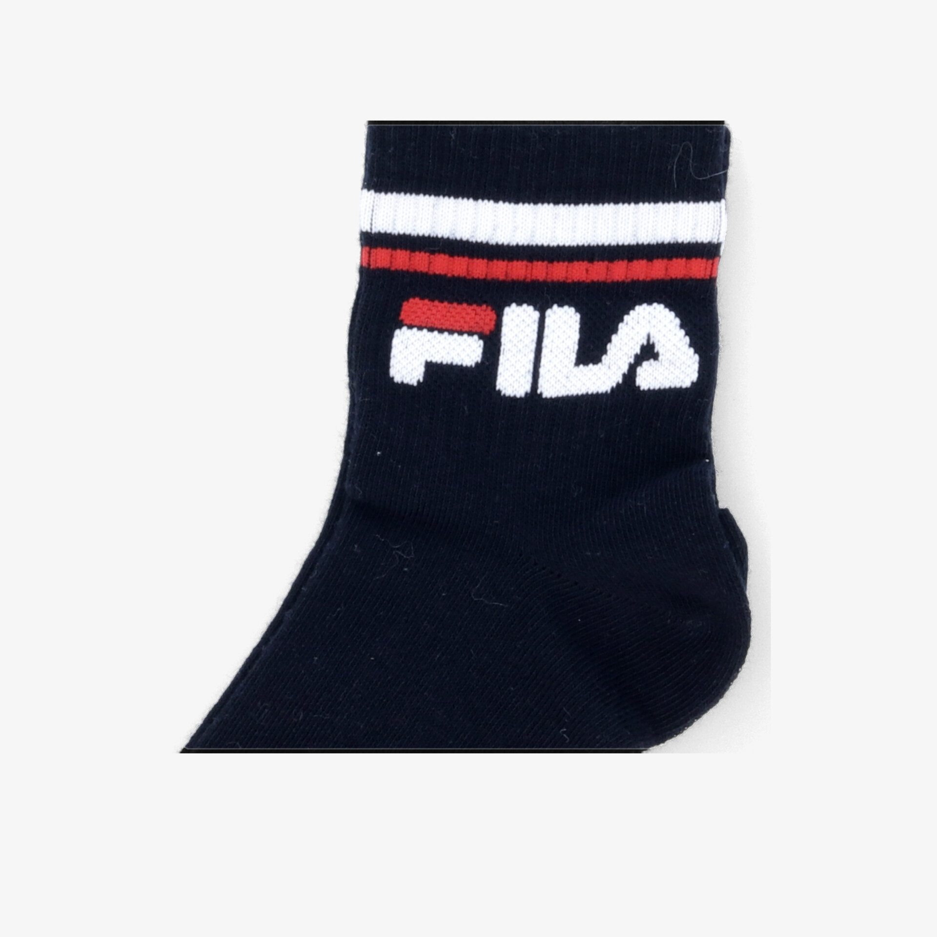 Schwarze Fila Socke mit weißem und rotem Logo, bequem und elastisch für sportlichen Tragekomfort