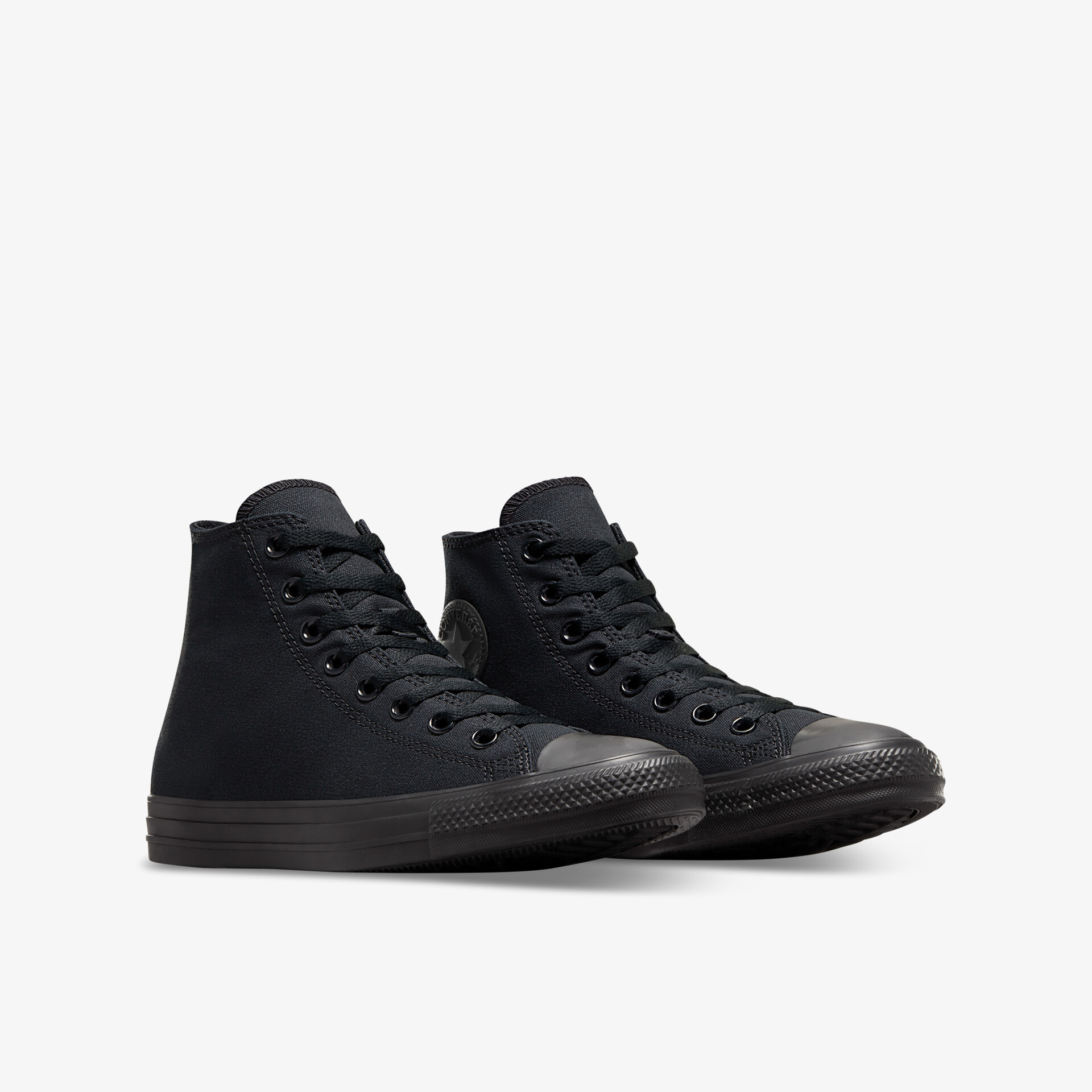 Stilvolle schwarze High-Top-Sneaker mit bequemer Passform und klassischem Design. Perfekt für jeden Anlass.