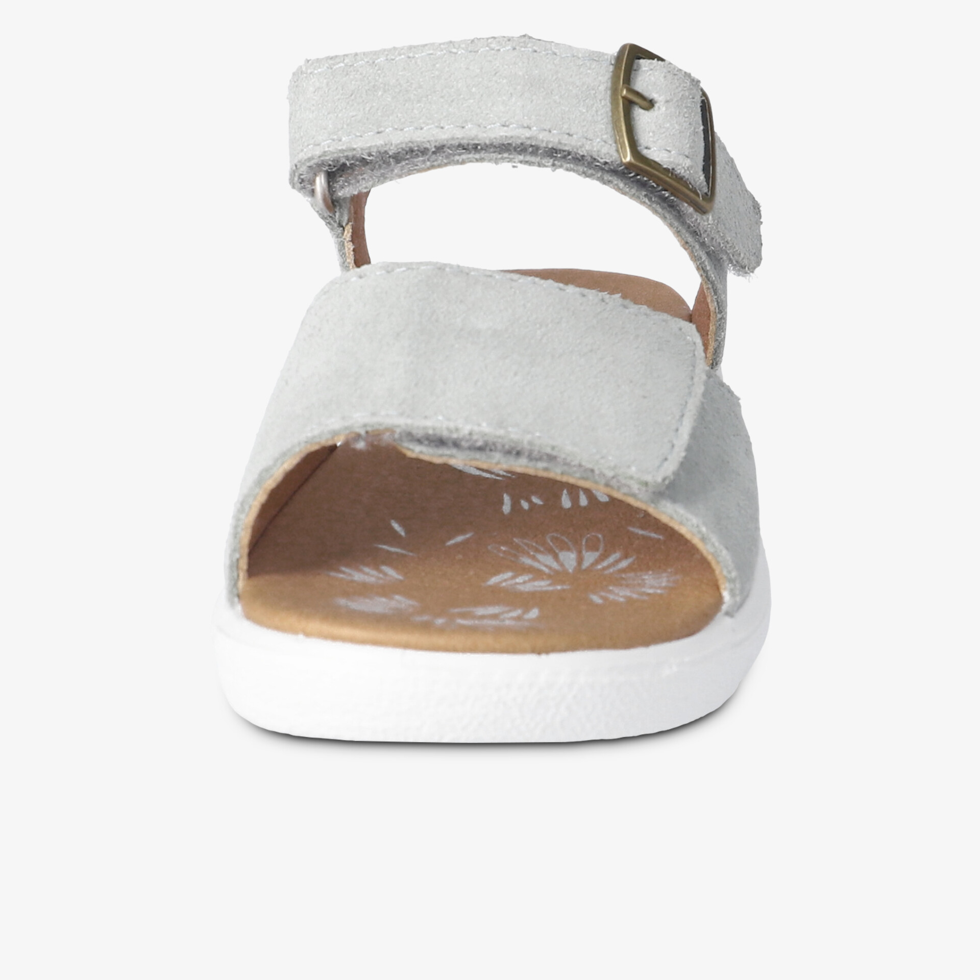 Frontansicht einer bequemen Sandale mit verstellbarem Klettverschluss und weichem Fußbett