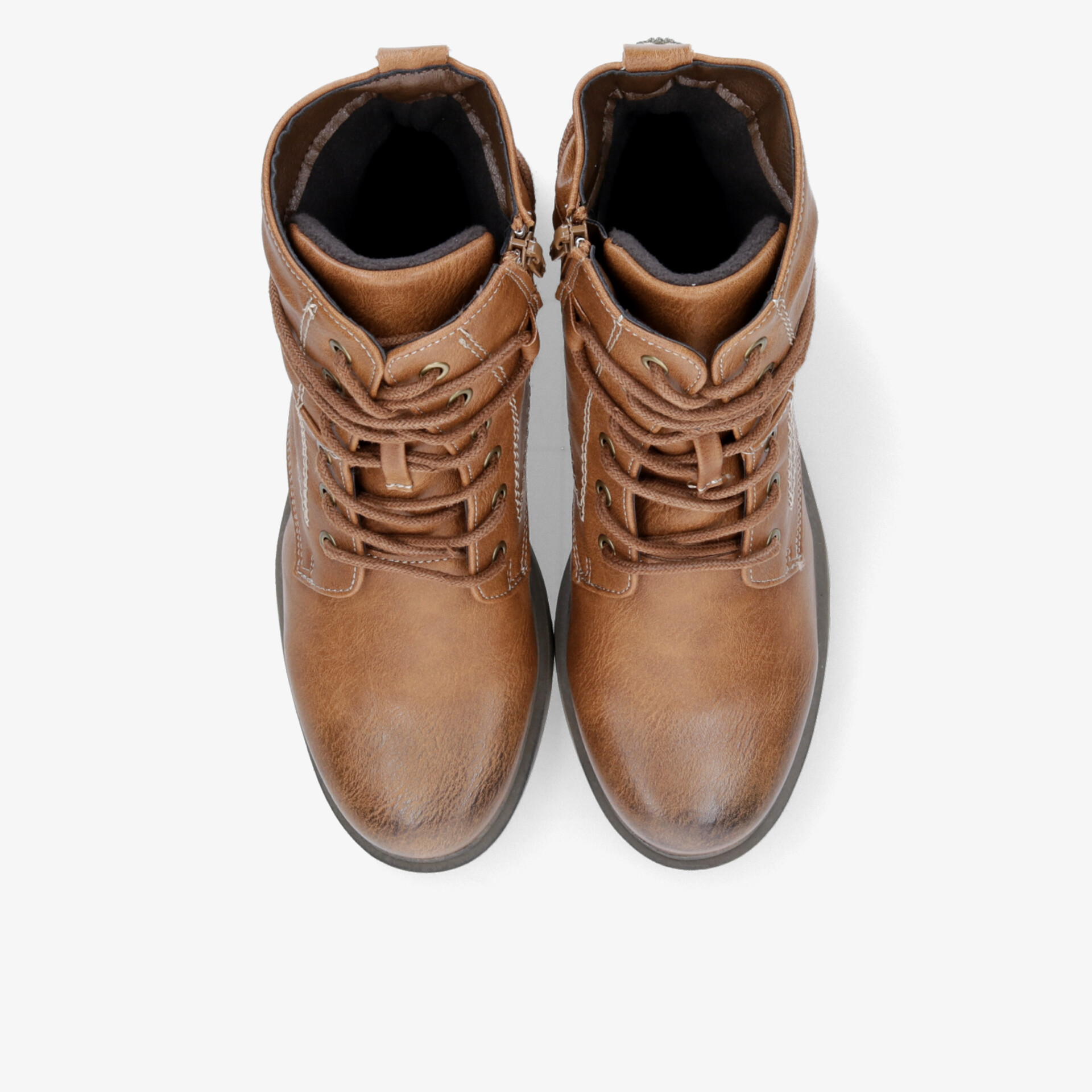 Robuste braune Lederstiefel als Paar von oben mit schnürbarem Design und hochwertiger Verarbeitung