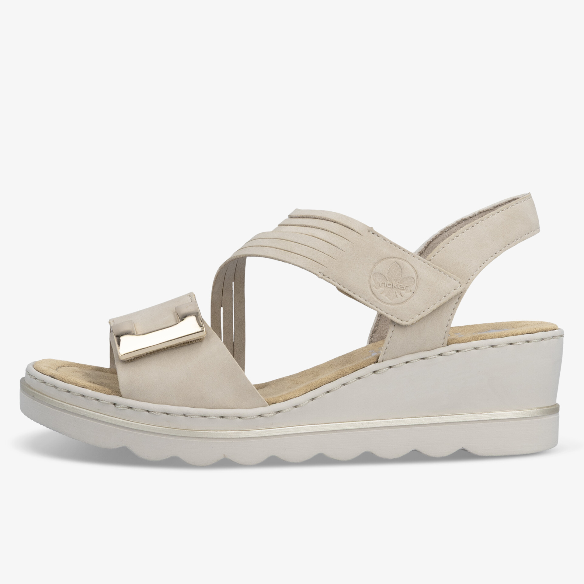 Bequeme Sandale mit verstellbarem Riemen und robustem Keilabsatz für angenehmen Halt im Sommer