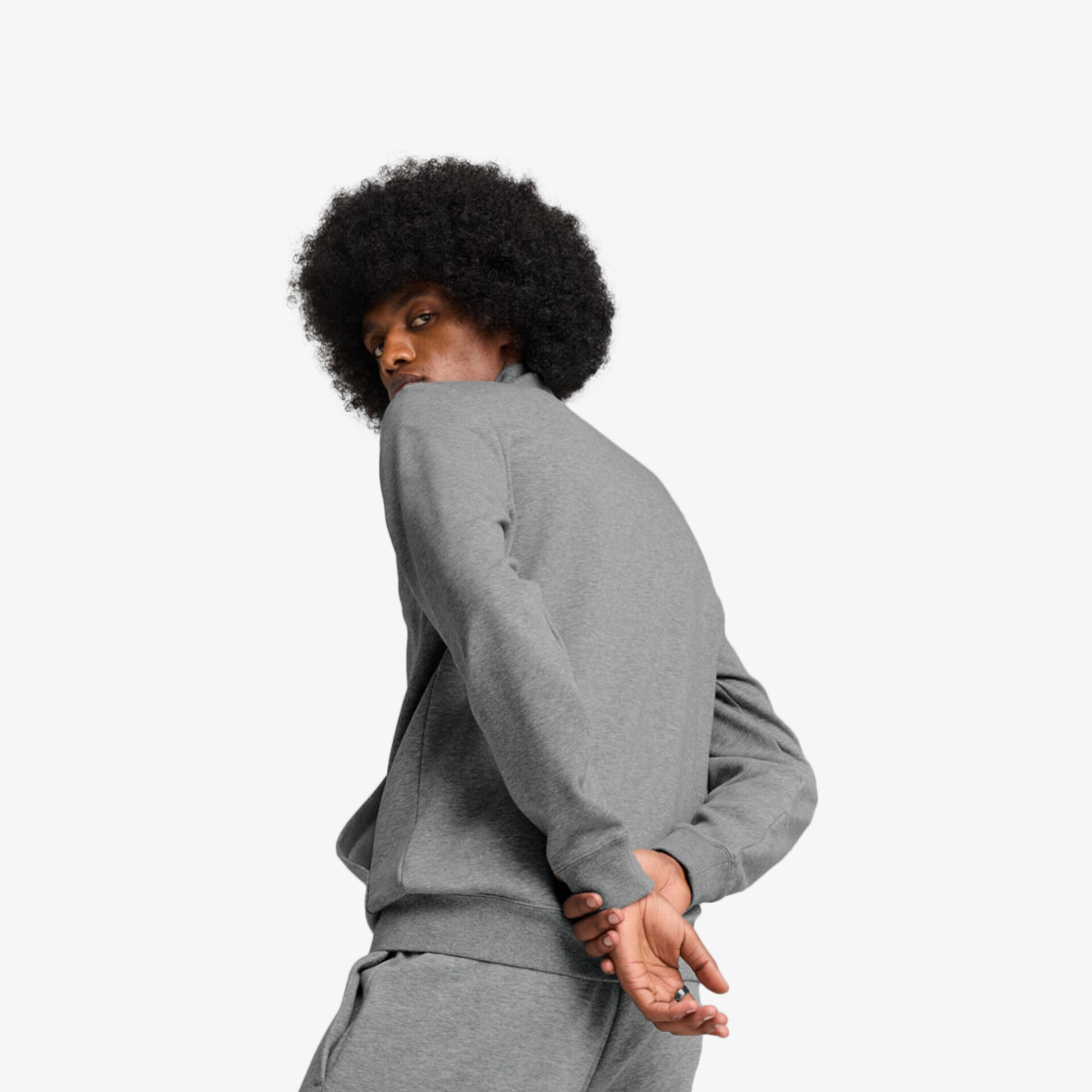 Moderner grauer Sweater, bequem geschnitten, weiches Material, ideal für lässige, komfortable Alltagslooks