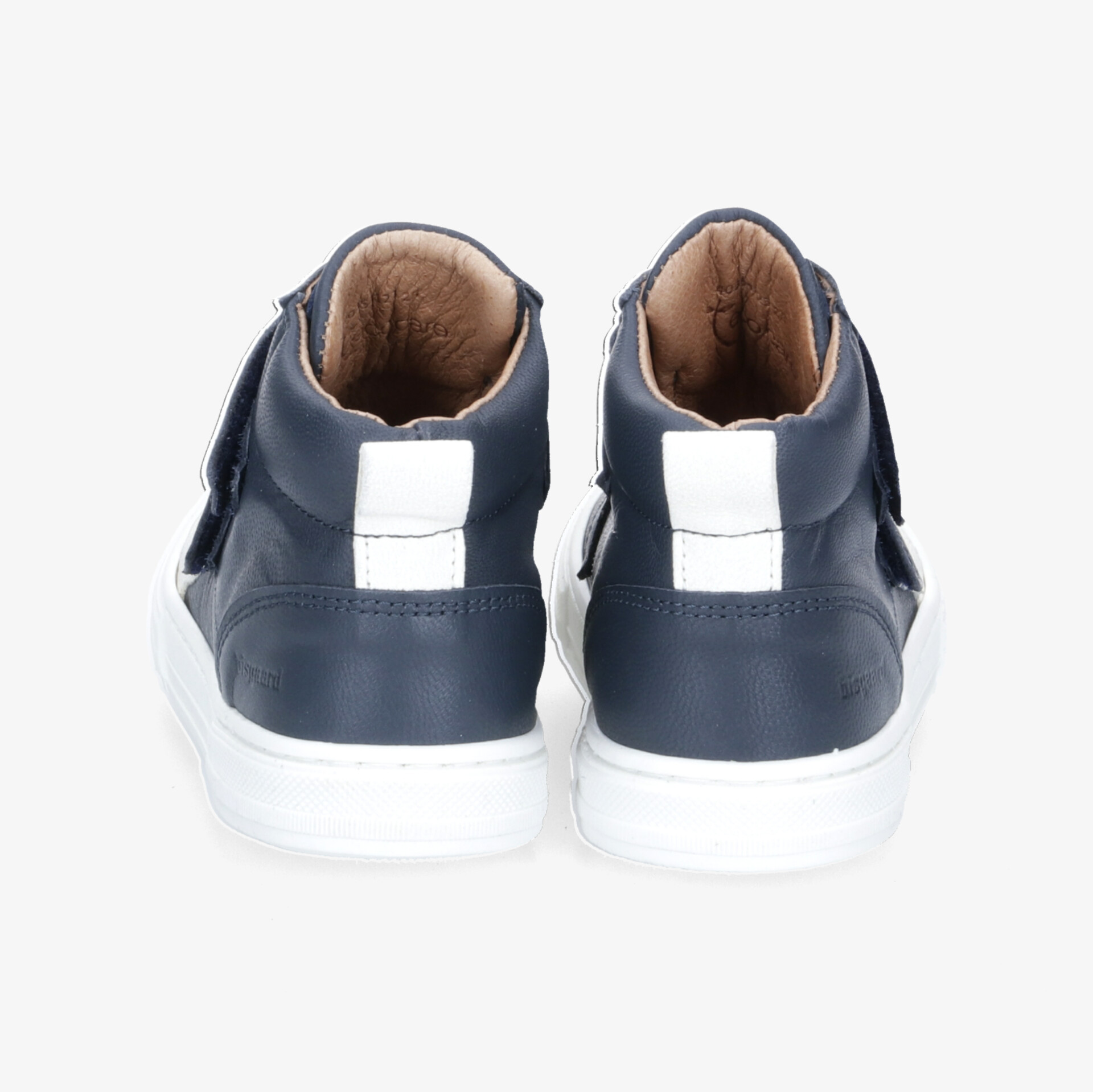 Stilvoller blauer Sneaker mit weißer Sohle, hoher Komfort und modernem Design für vielseitige Looks.