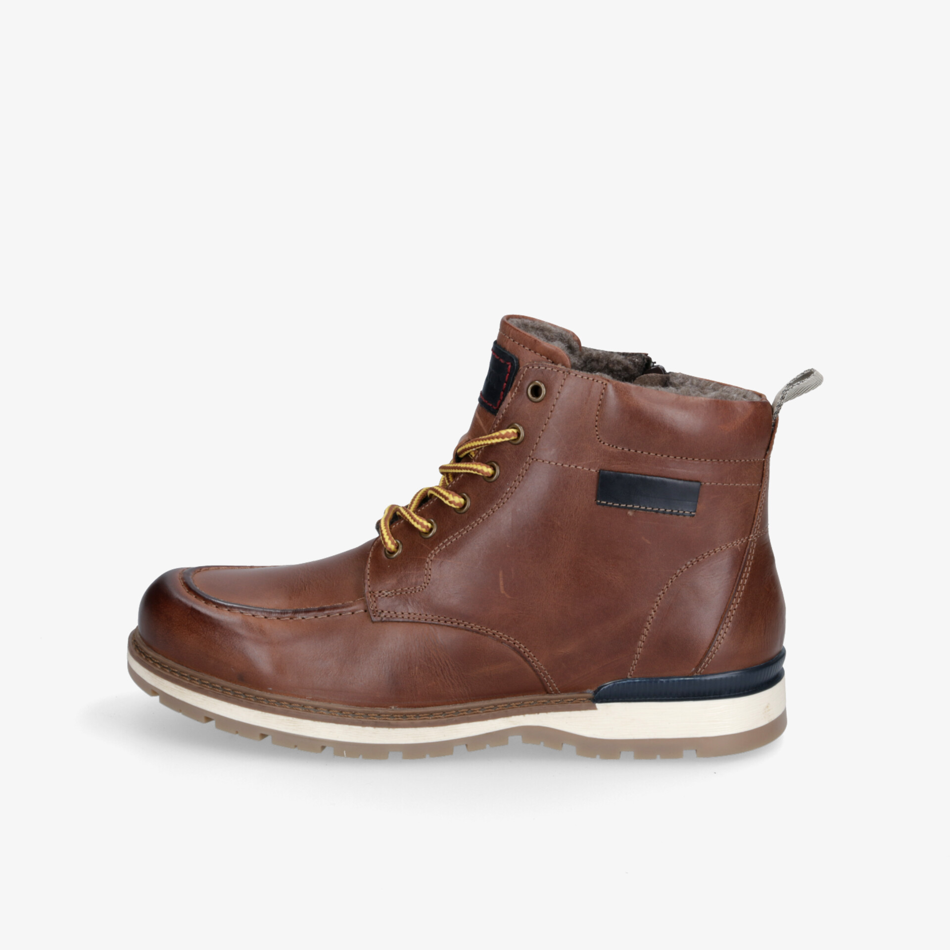 Eleganter brauner Schuh aus hochwertigem Leder mit robuster Sohle und bequemer Passform.