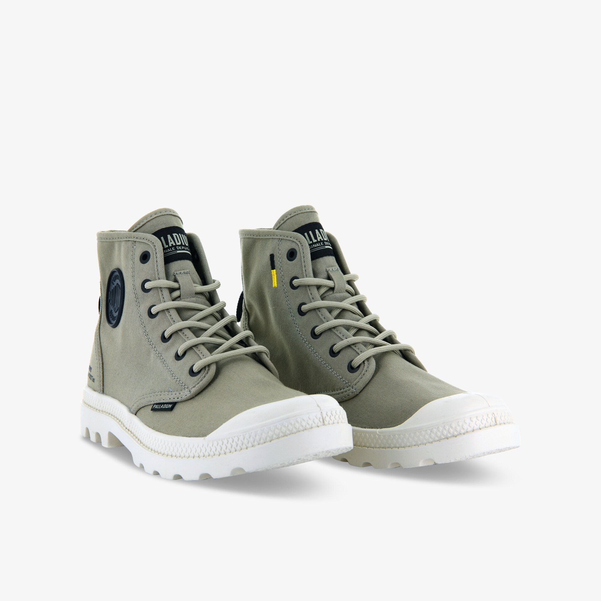 Stilvolle Stiefeletten mit robuster Sohle und schnörkellosem Design in klassischem Khaki-Ton.