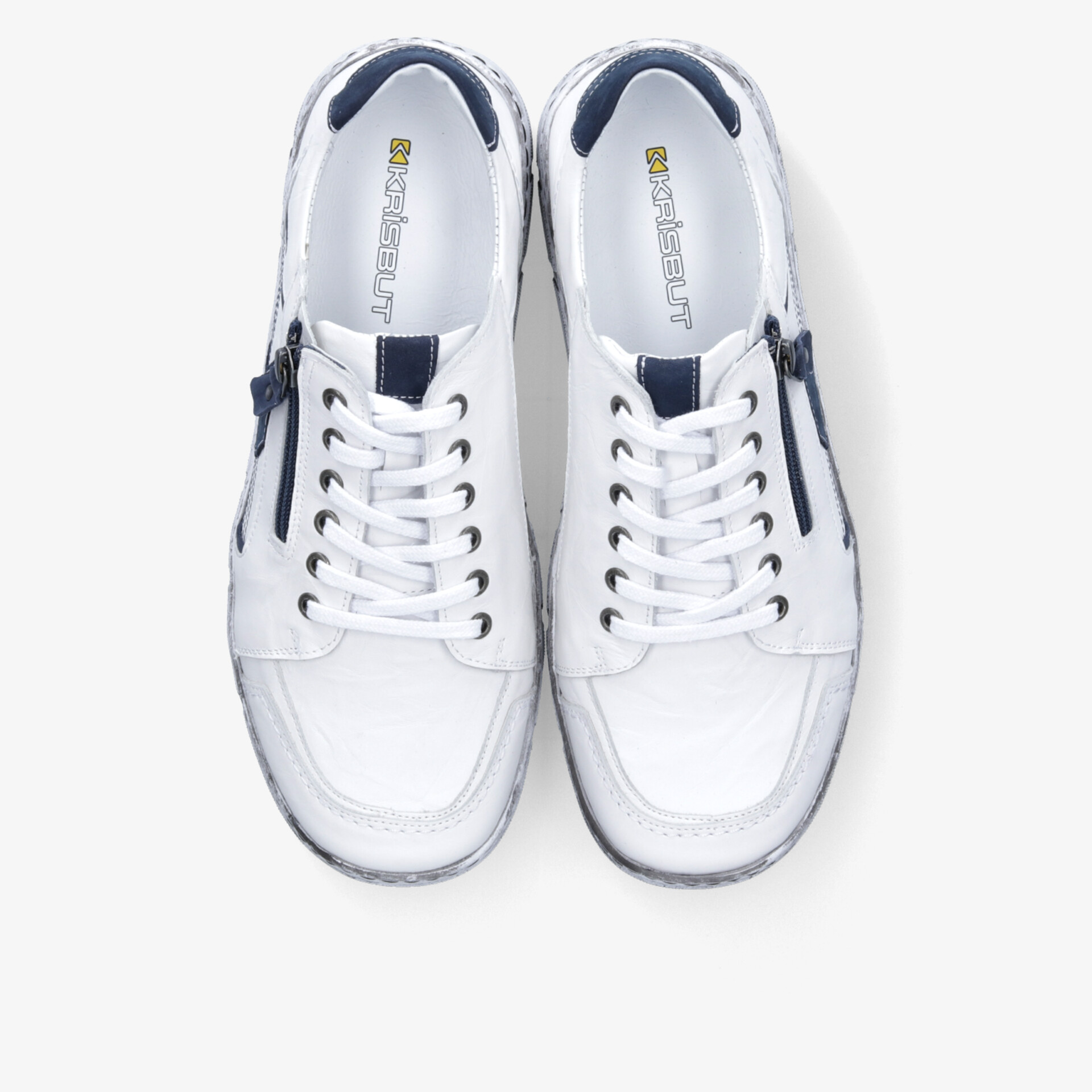 Weiße Sneaker mit Schnürung und Reißverschluss, sportlich und komfortabel mit robustem, modernem Design