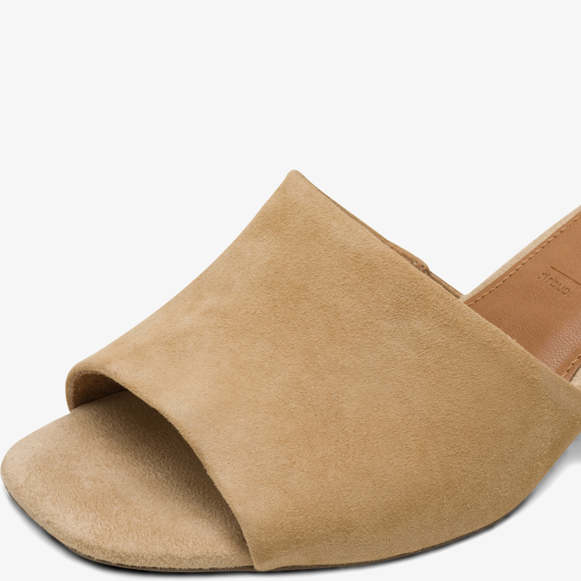 Bequeme Sandale mit elegantem, offenem Design in sommerlichem Stil.