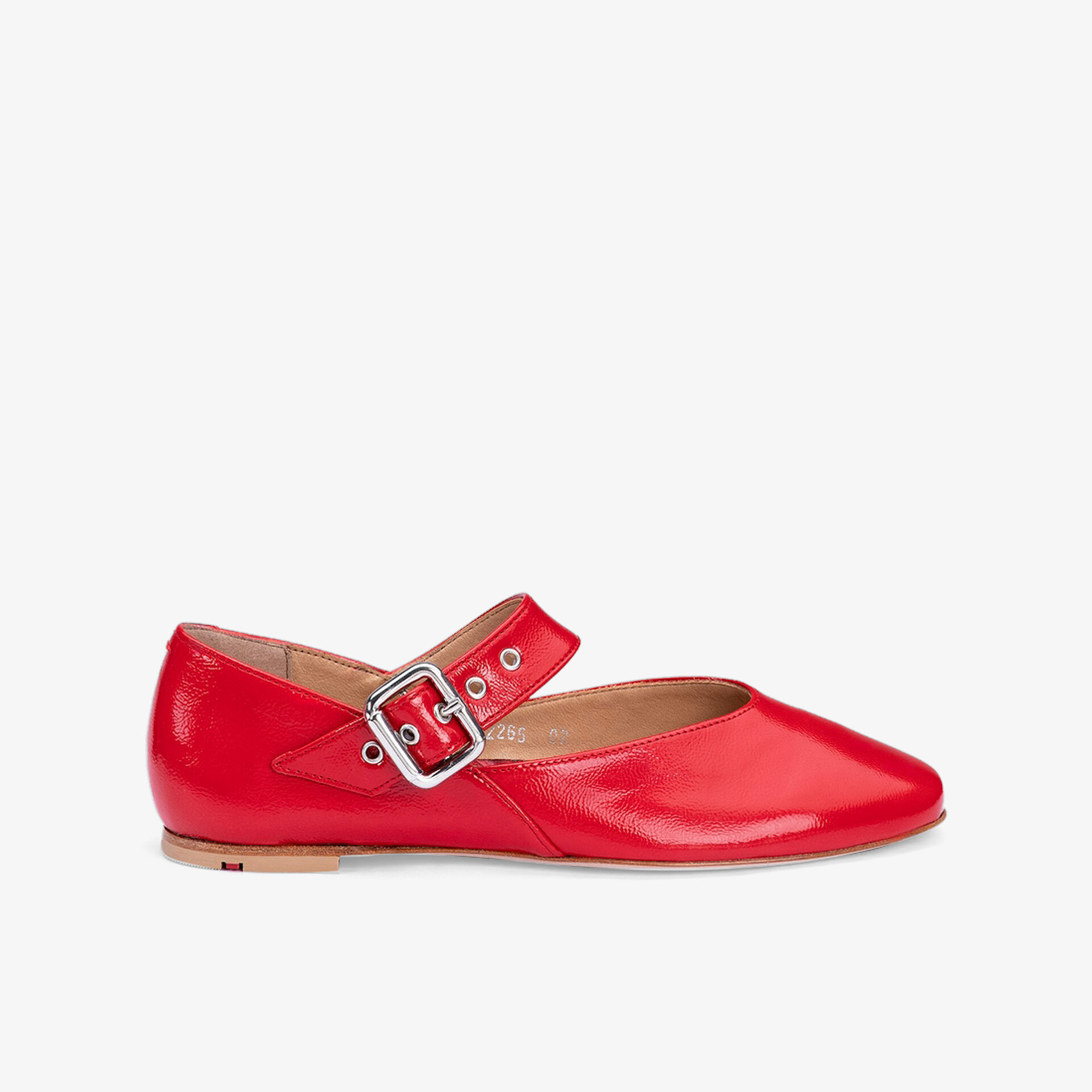 Rote Lackleder Sandale mit verstellbarer Schnalle, elegant und bequem, flacher Absatz