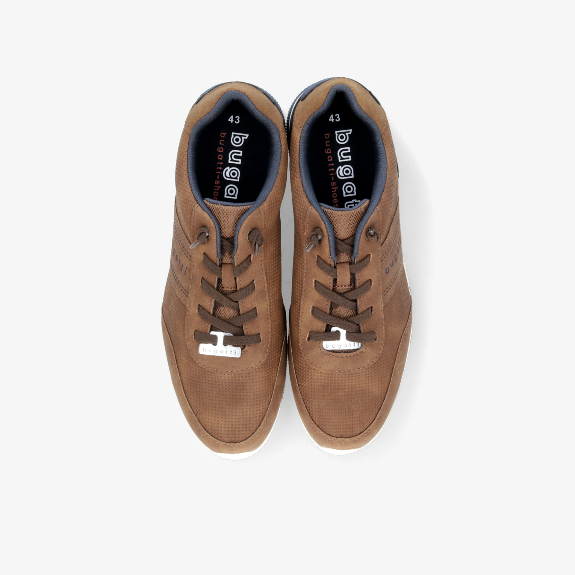 Braune Leder Schnürschuhe als Paar aus eleganter und robuster Verarbeitung, bequem und langlebig