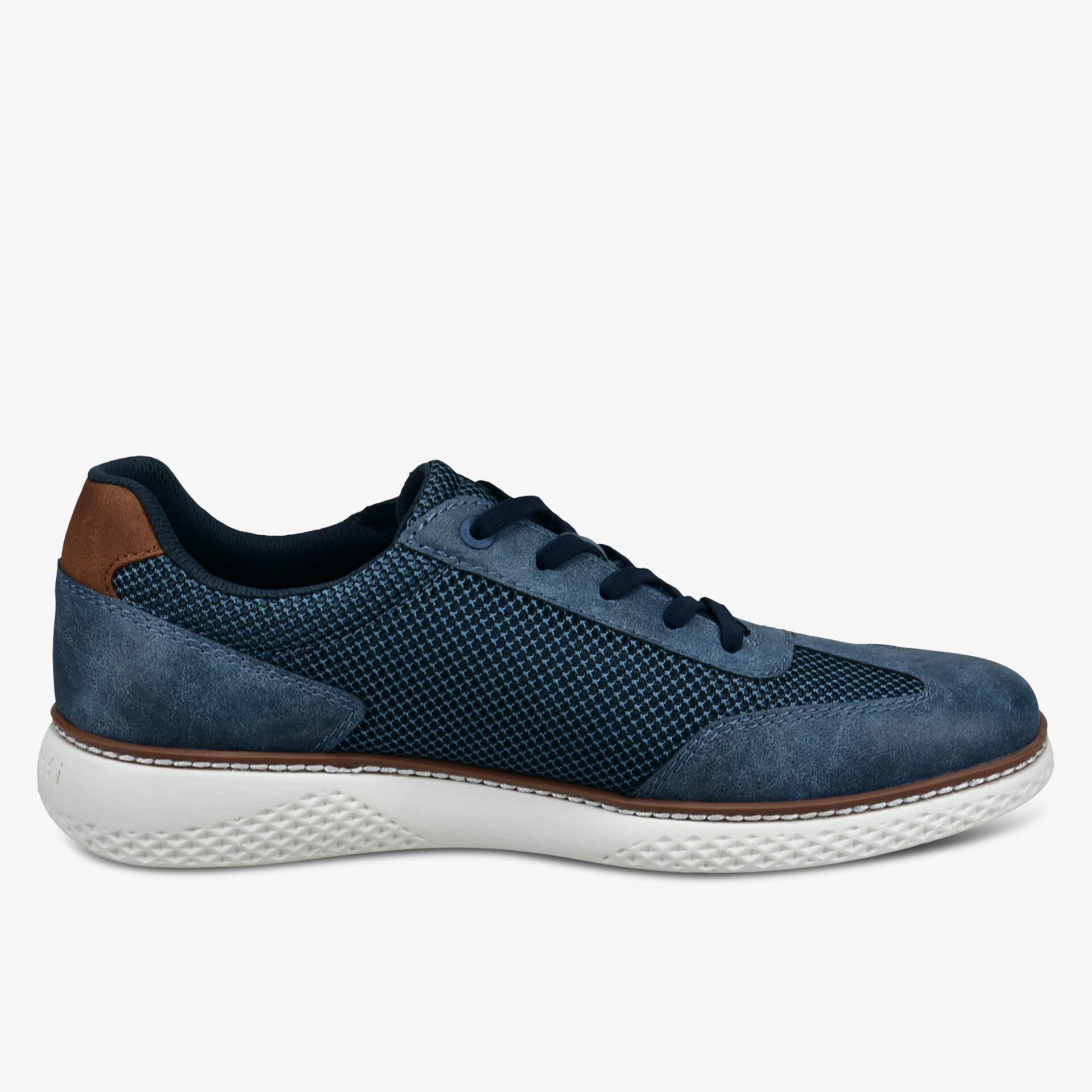 Seitlich sichtbarer leichter Sneaker mit atmungsaktivem Material und bequemer Passform