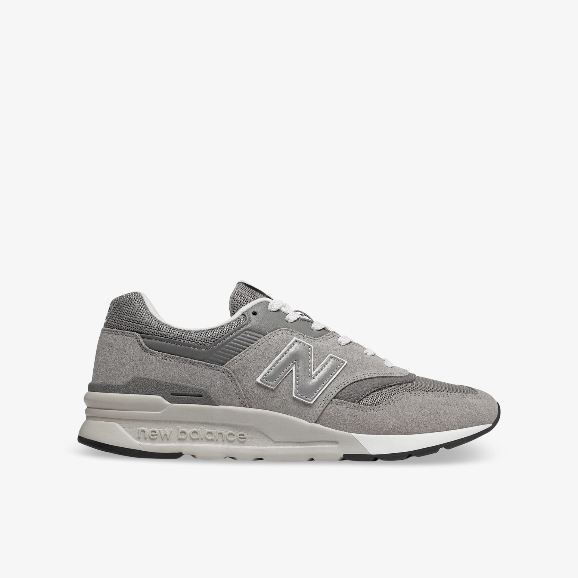 Grauer Sneaker mit atmungsaktivem Material und gepolsterter Sohle für optimalen Tragekomfort und sportlichen Look