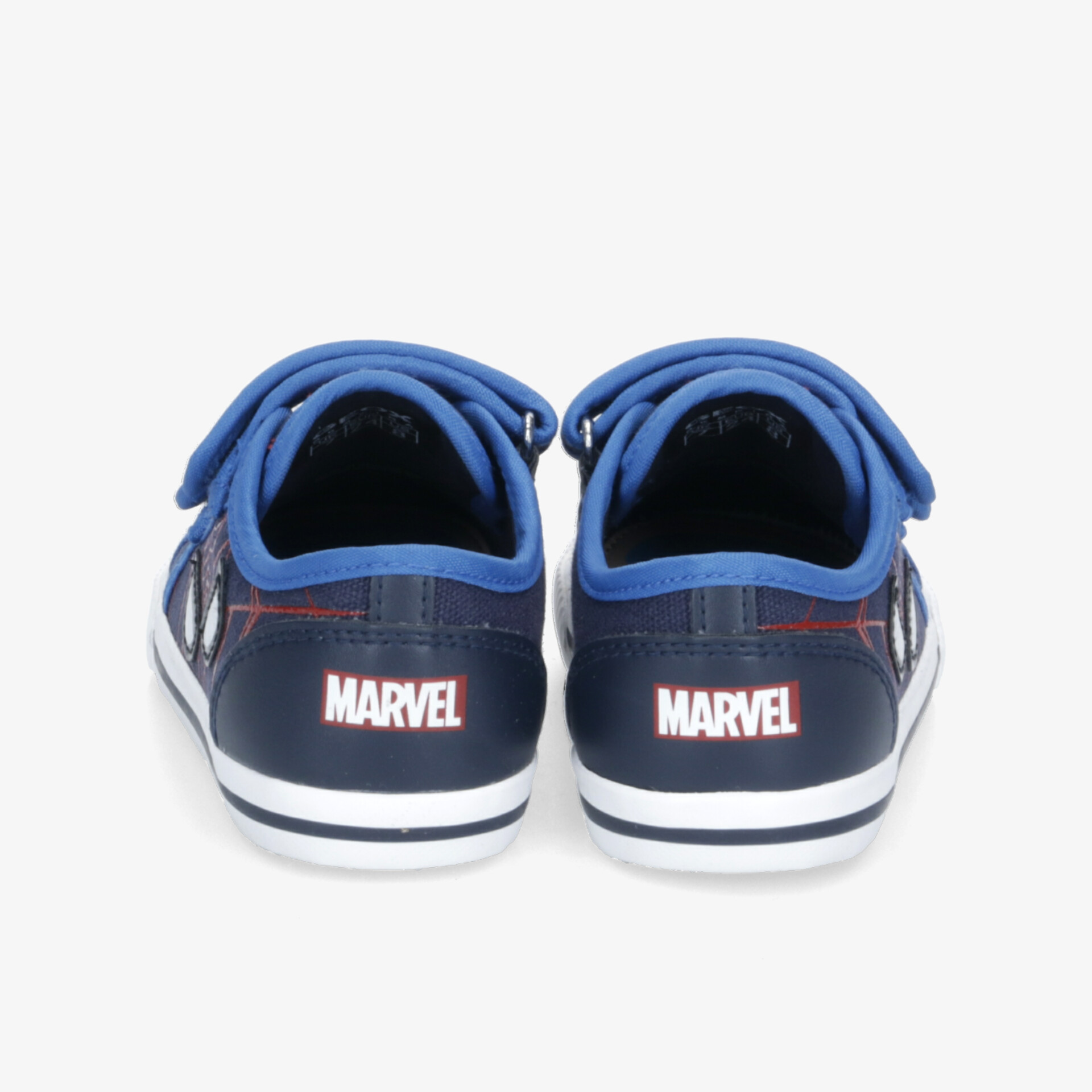 Stilvolle Marvel-Sneaker mit praktischen Klettverschlüssen und auffälligem Design für maximalen Komfort.