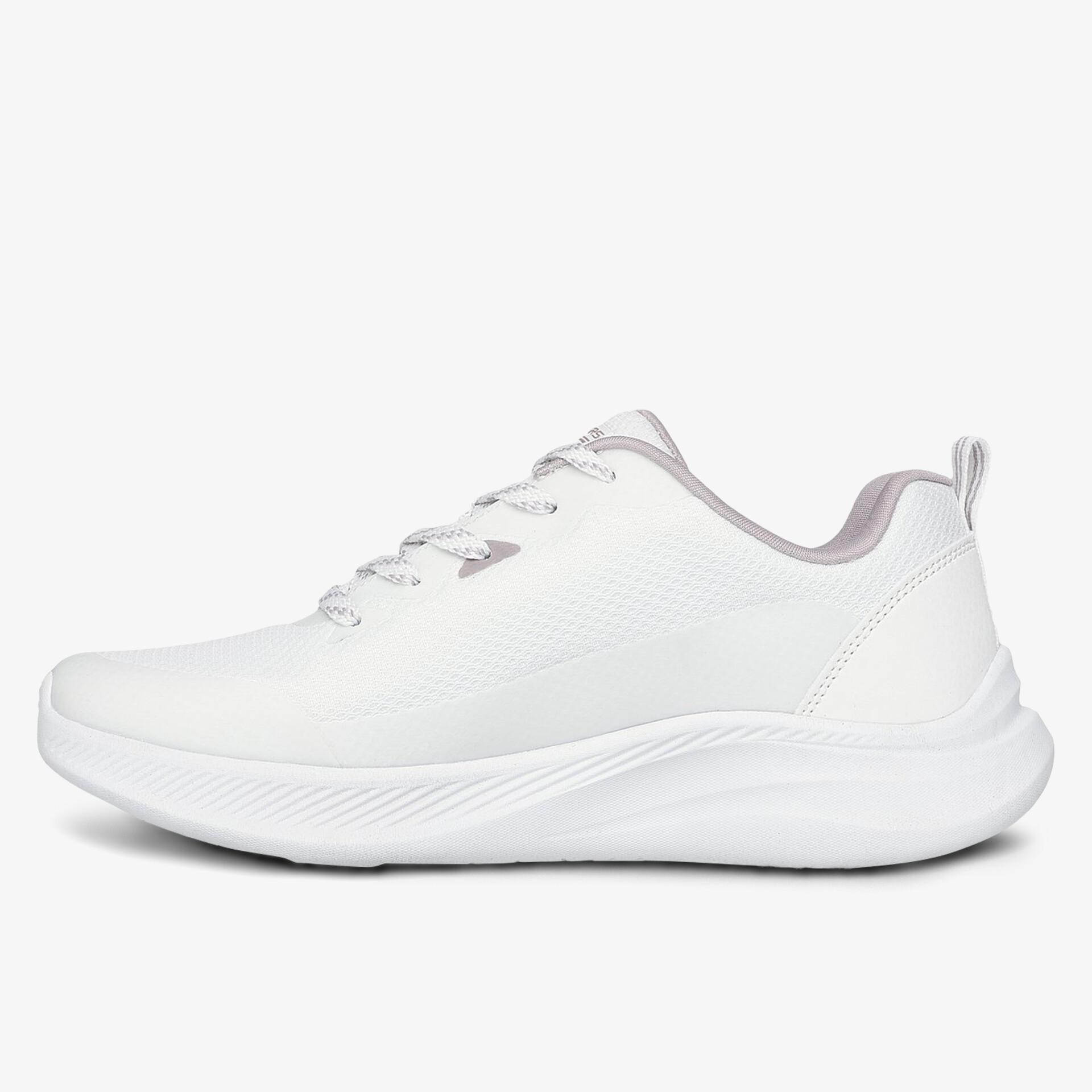 Moderner, weißer Sneaker mit komfortabler Passform und strapazierfähiger Sohle.