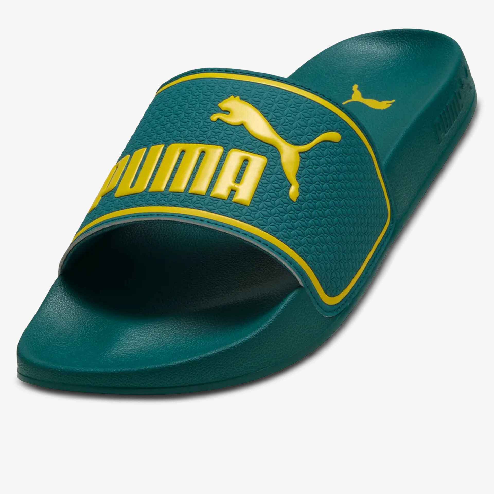 Sportlicher Puma Slide in grün mit gepolstertem Riemen und rutschfester Sohle für bequemen Tragekomfort